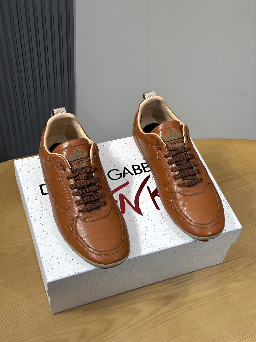 Dolce Gabbana Men's Leather Sneakers
