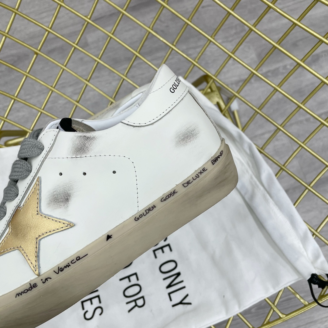 Golden Goose Unisex Super-Star Sneakers