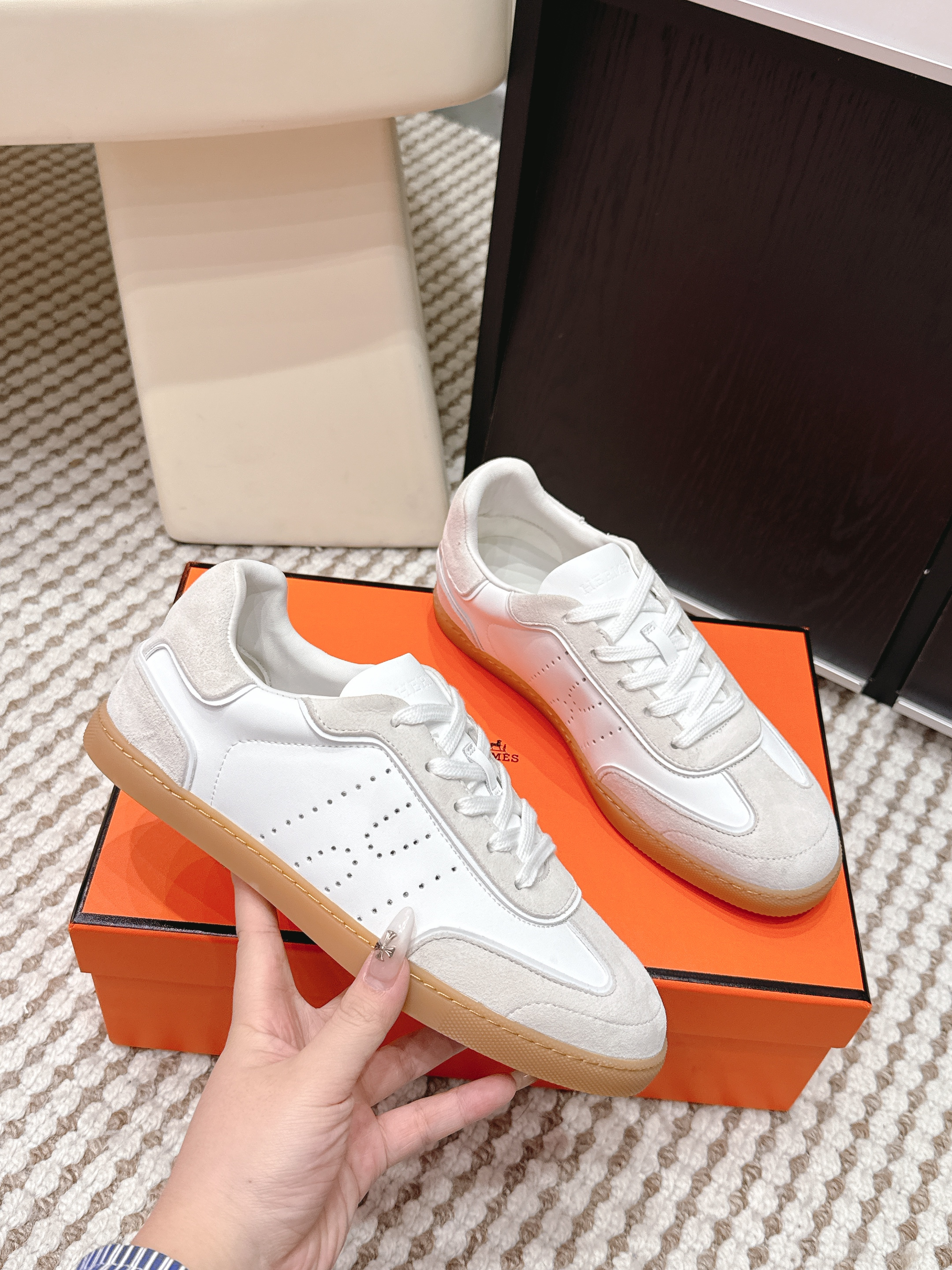 Hermes Unisex Match Sneaker