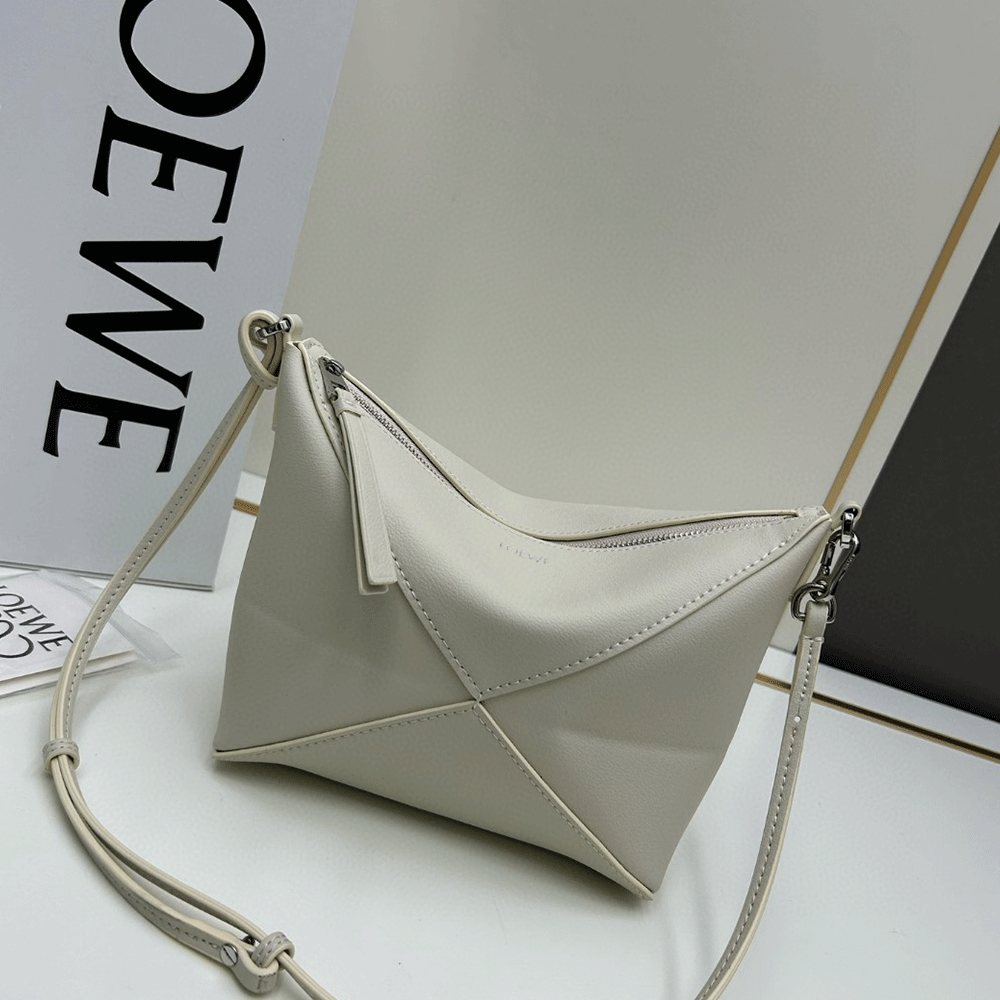 Loewe Puzzle Fold Pouch in Shiny Nappa Calfskin Bag