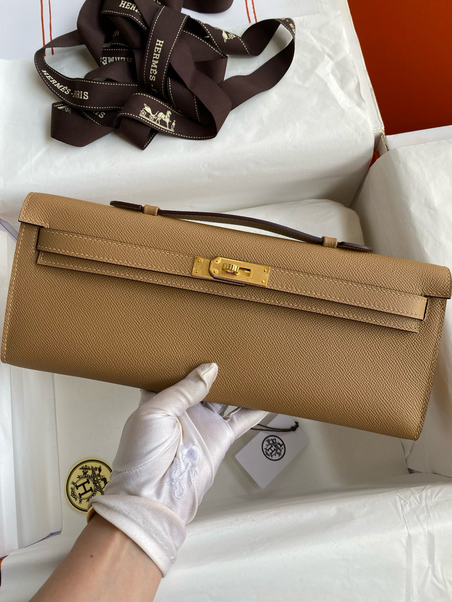 Chai Epsom Kelly Cut clutch Gold Hardware