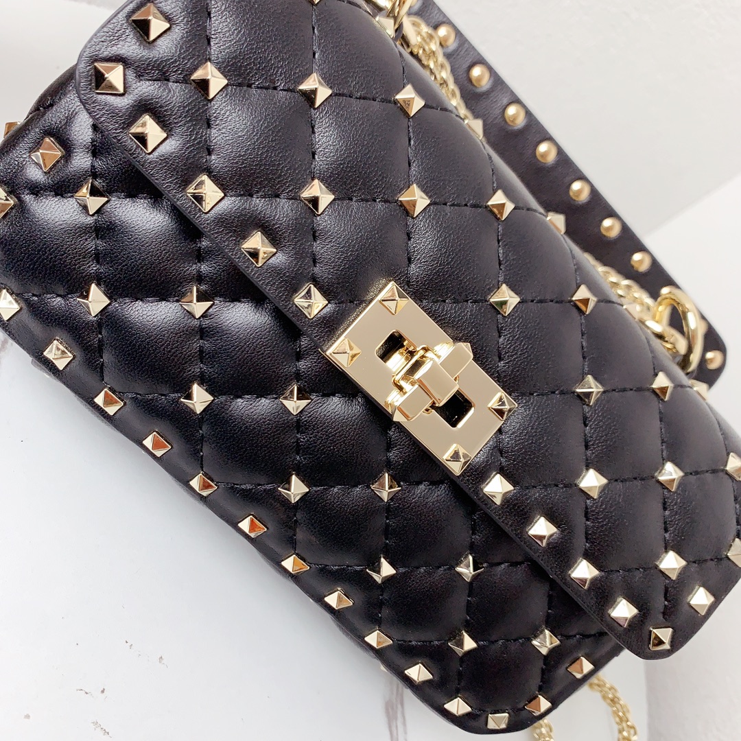 Valentino Classic Spike Medium Shoulder Bag in Lambskin -Black