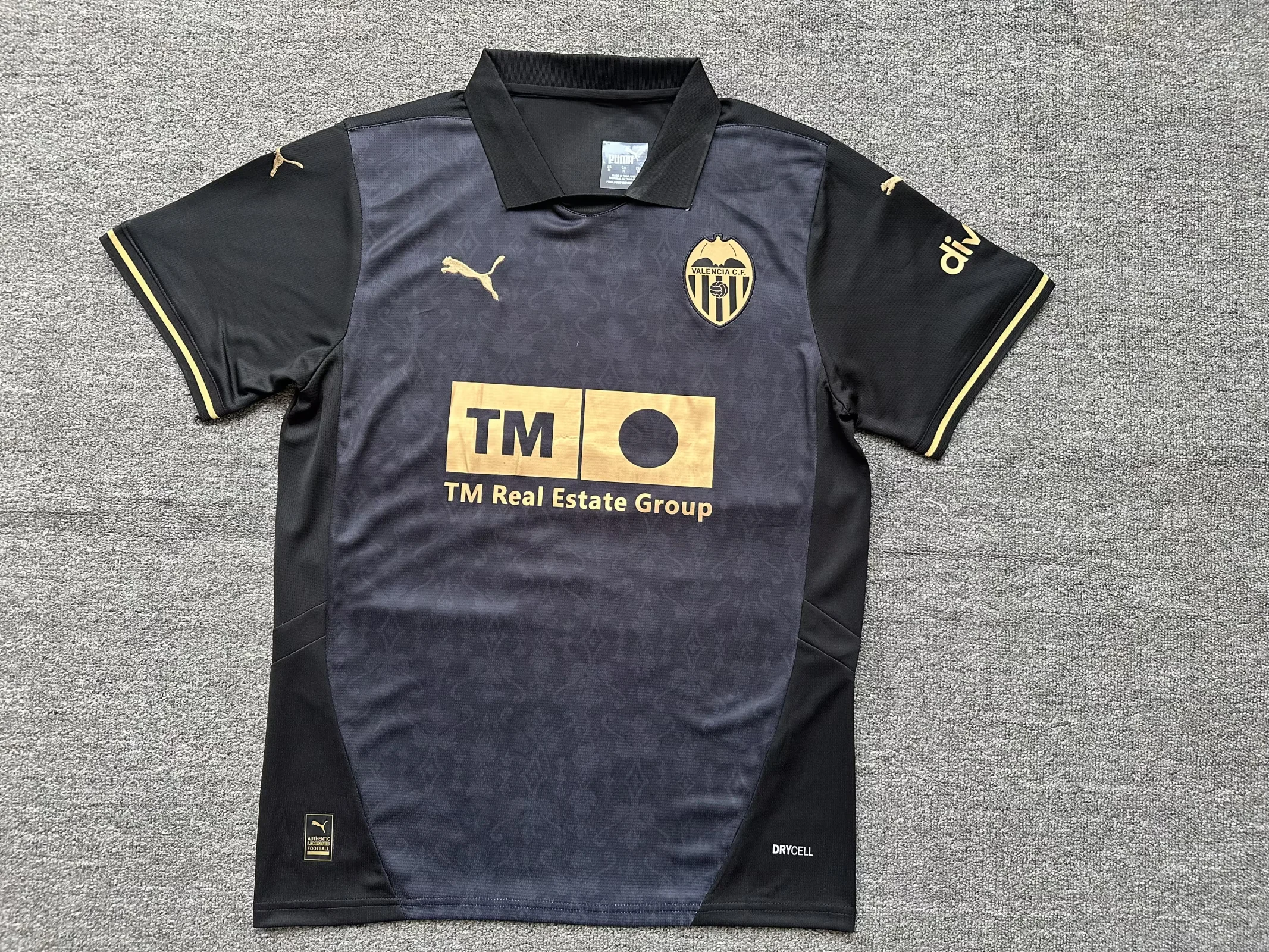 2024/25 Valencia Away Black Fans Soccer Jersey 1:1 Thai Quality