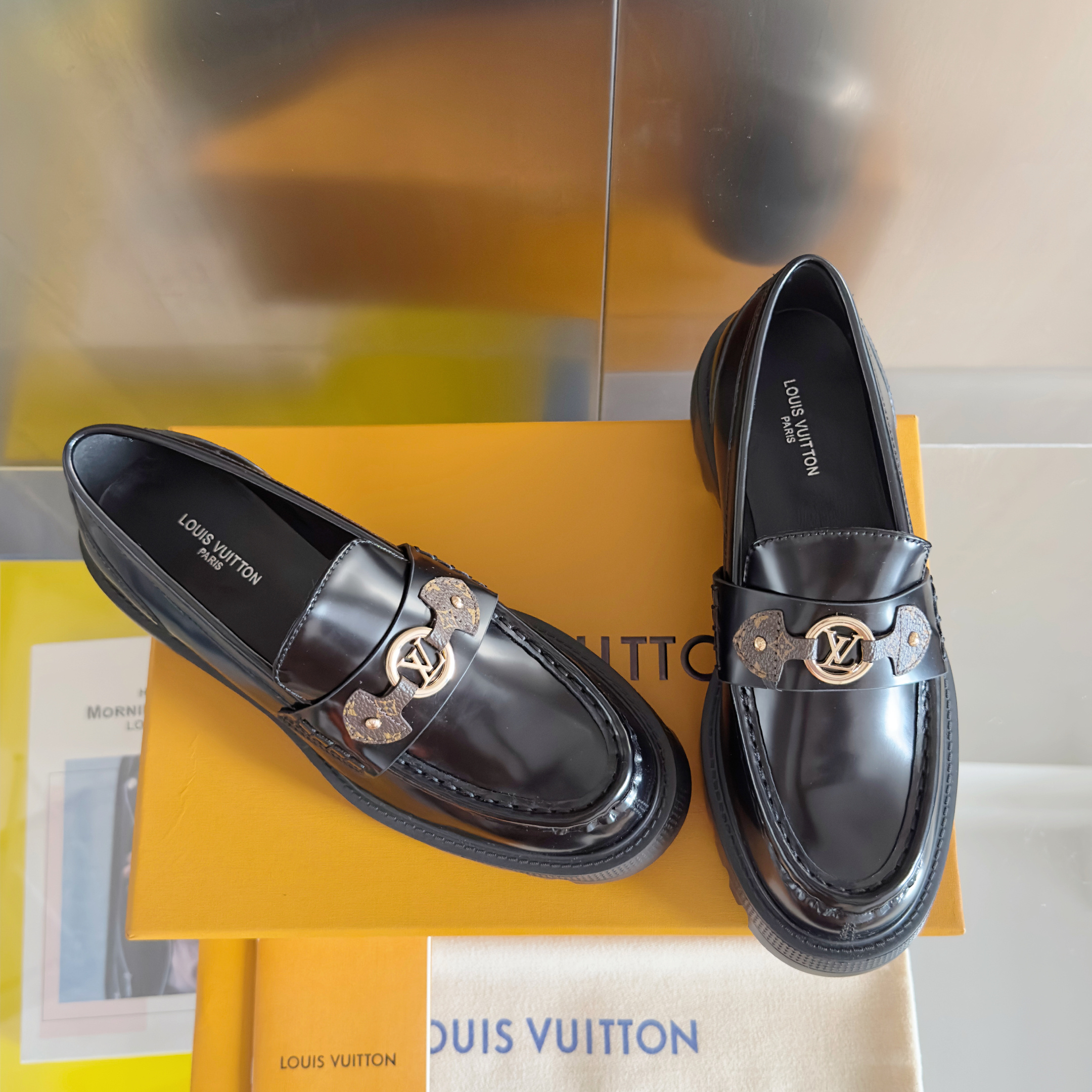 Women's LV District Loafers