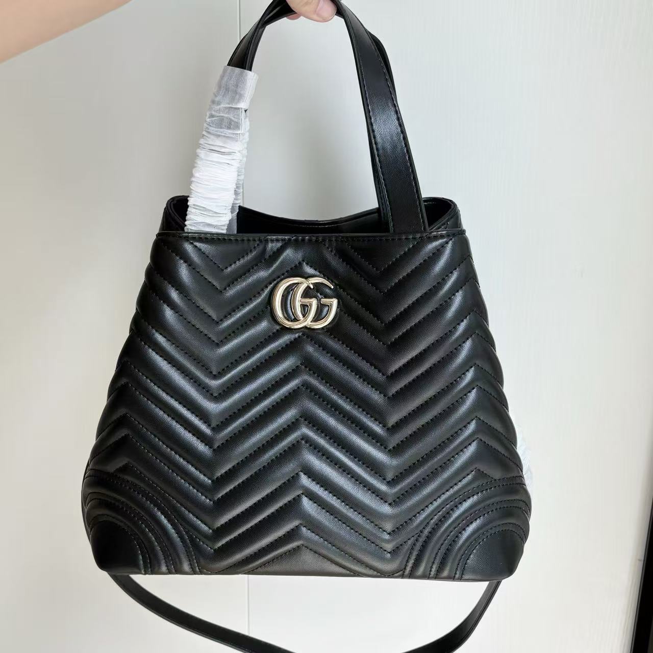 Gucci new shoulder bag/handbag
