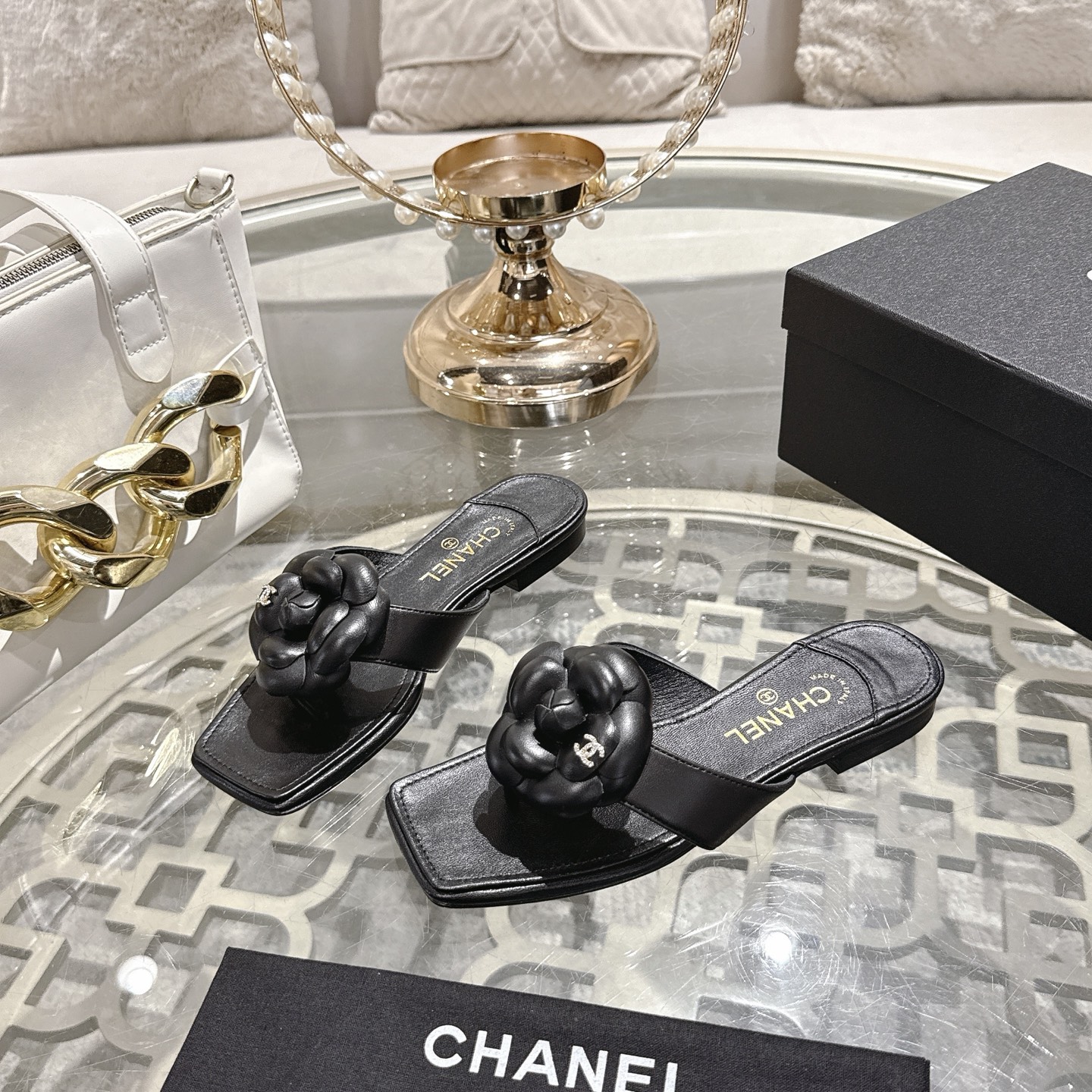 Chanel Leather Flip-flop