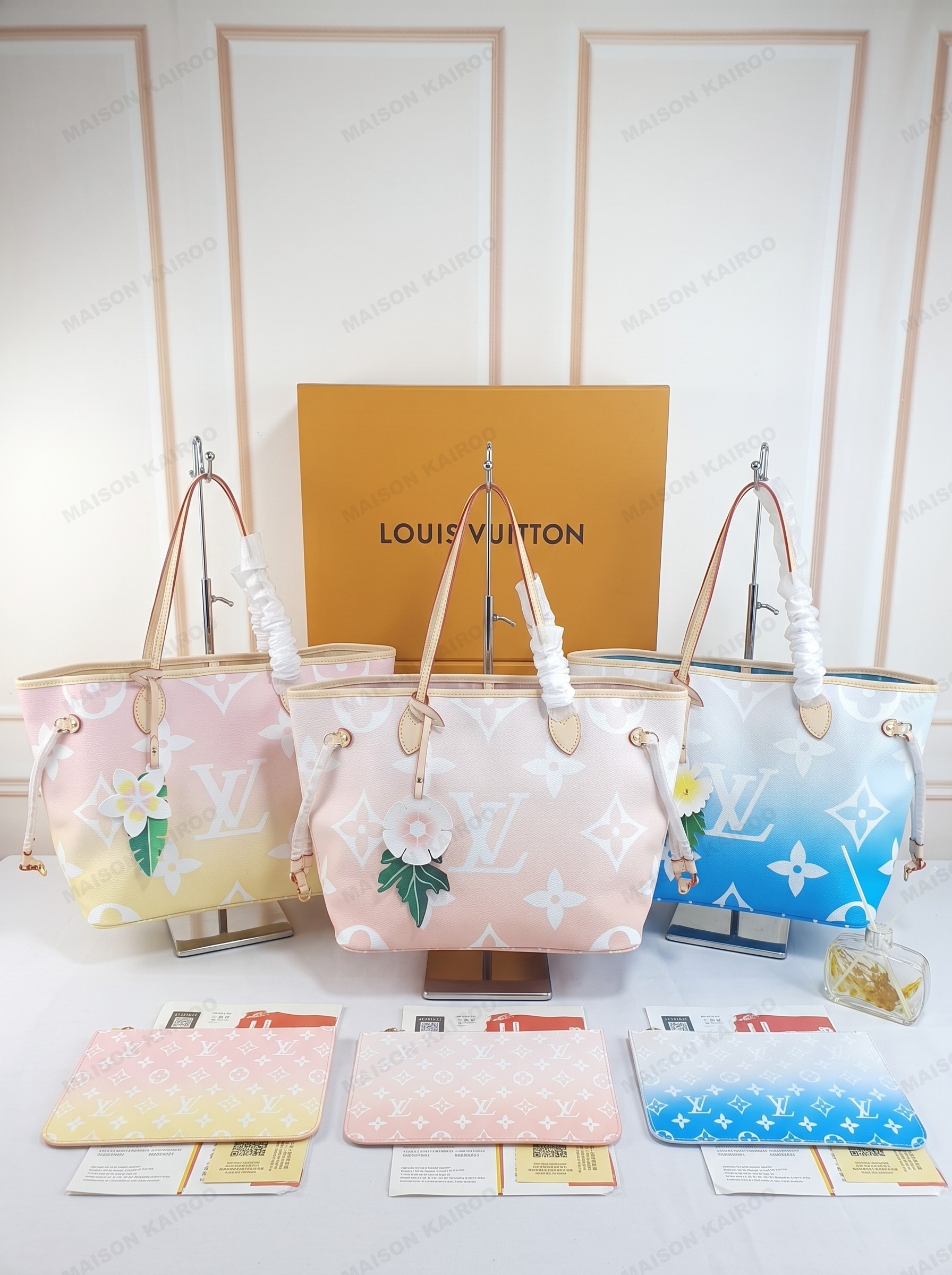 Louis Vuitton LV Neverfull MM Dream Pastel Gradient Giant Monogram Canvas Flower Charm Vacation Tote Bag - KAIROO