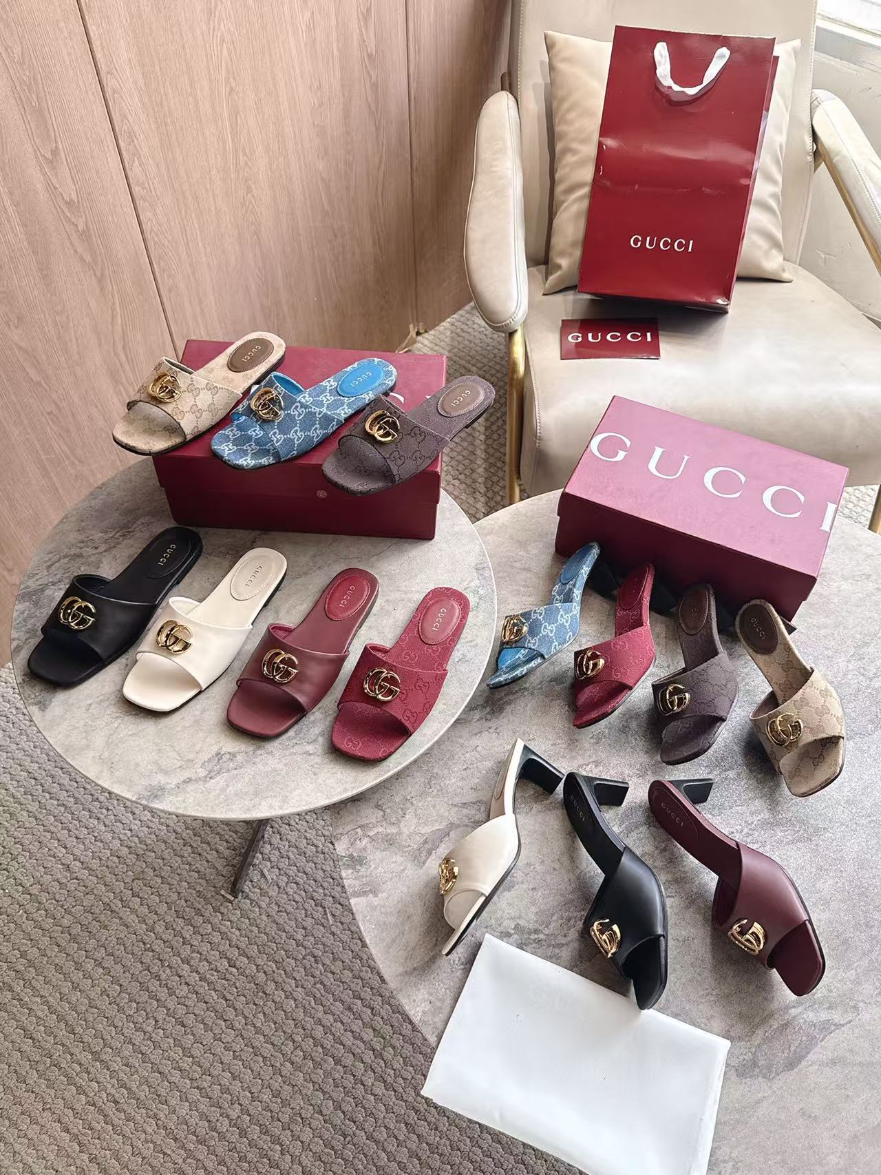 Gucci GG Monogram Slides - KAIROO