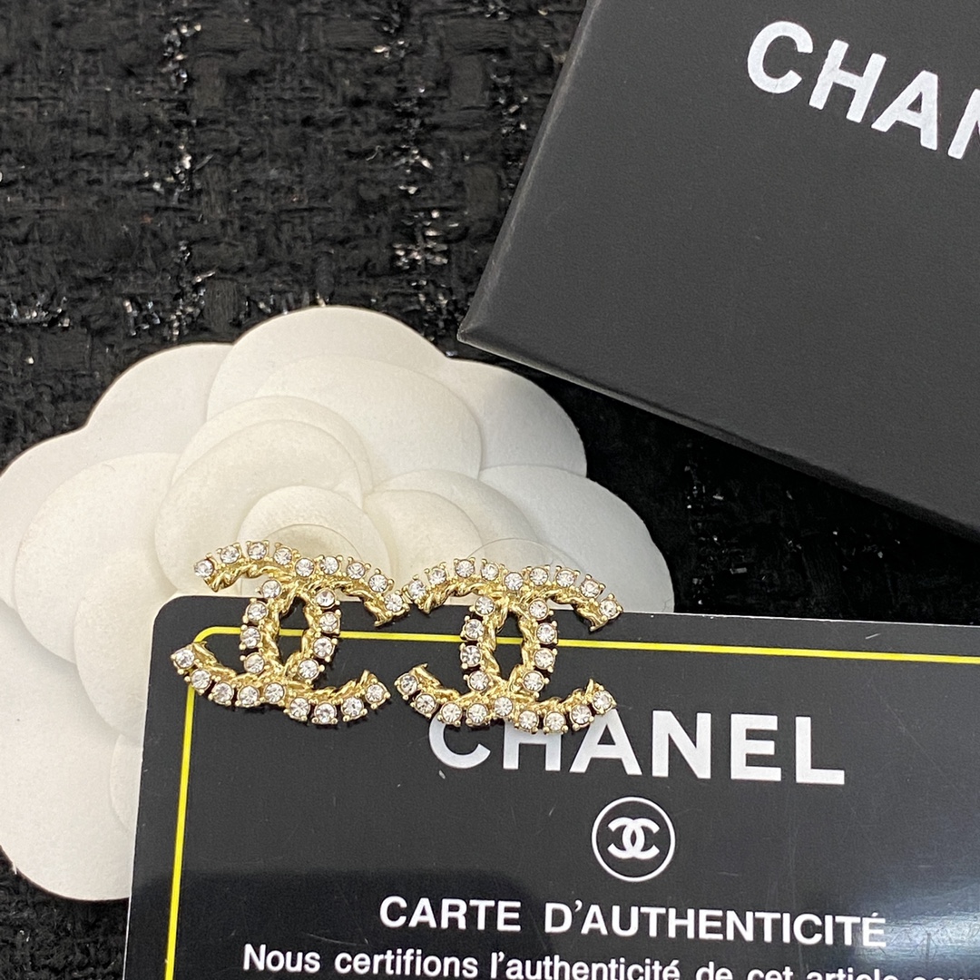 Chanel Fashion CC Earrings