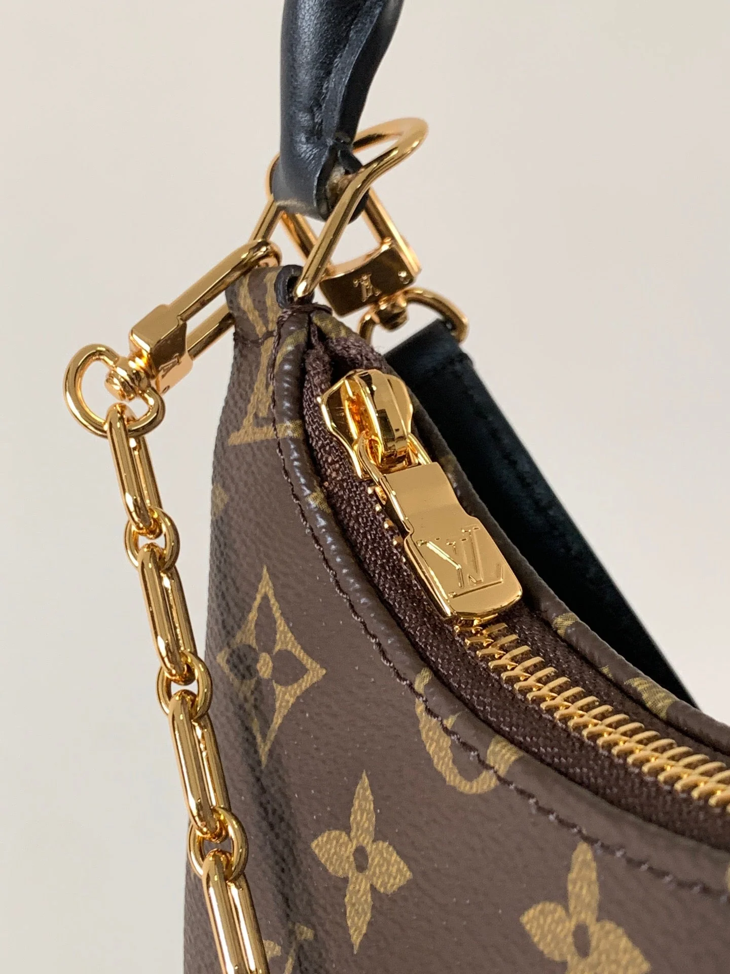 Louis Vuitton LV Catchy PM 24cm Brown Monogram Canvas & Cowhide