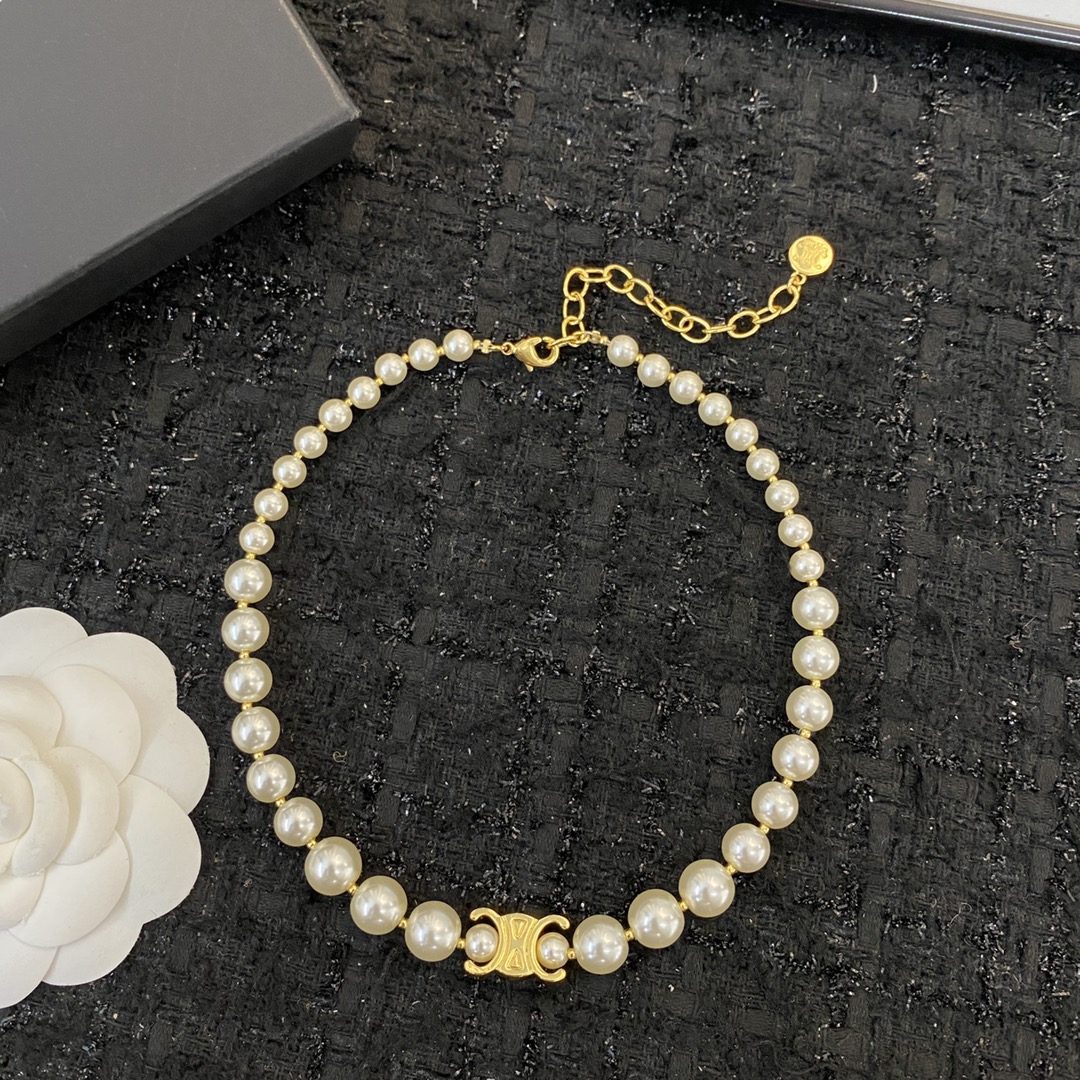 Celine Fashion Pearl Necklace