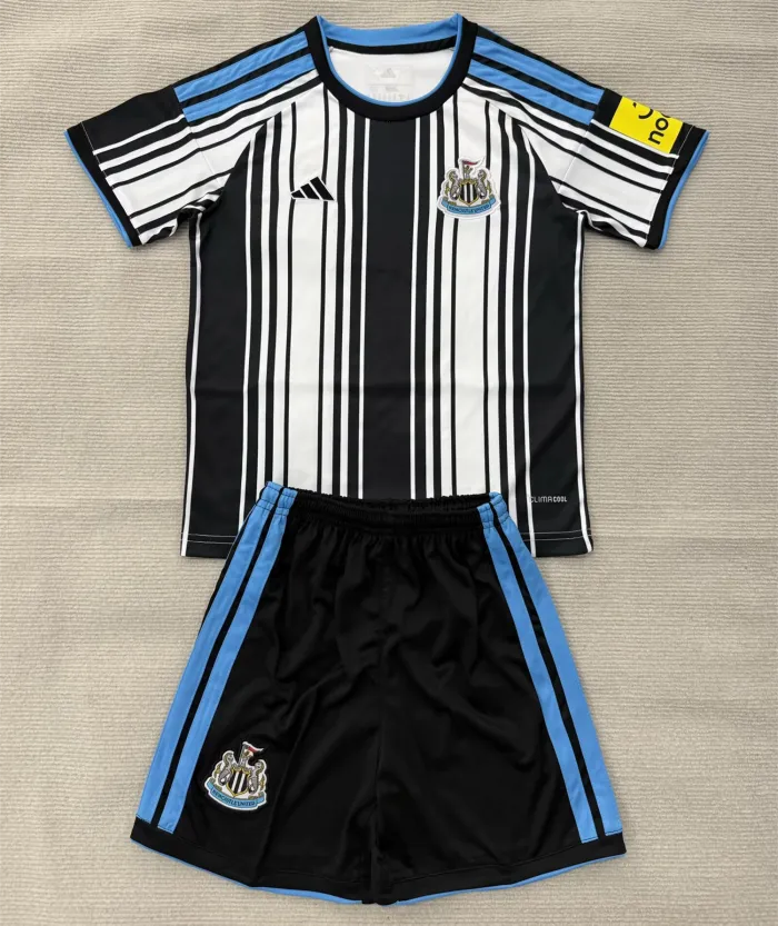 Newcastle United Home Jersey Suit 26/27