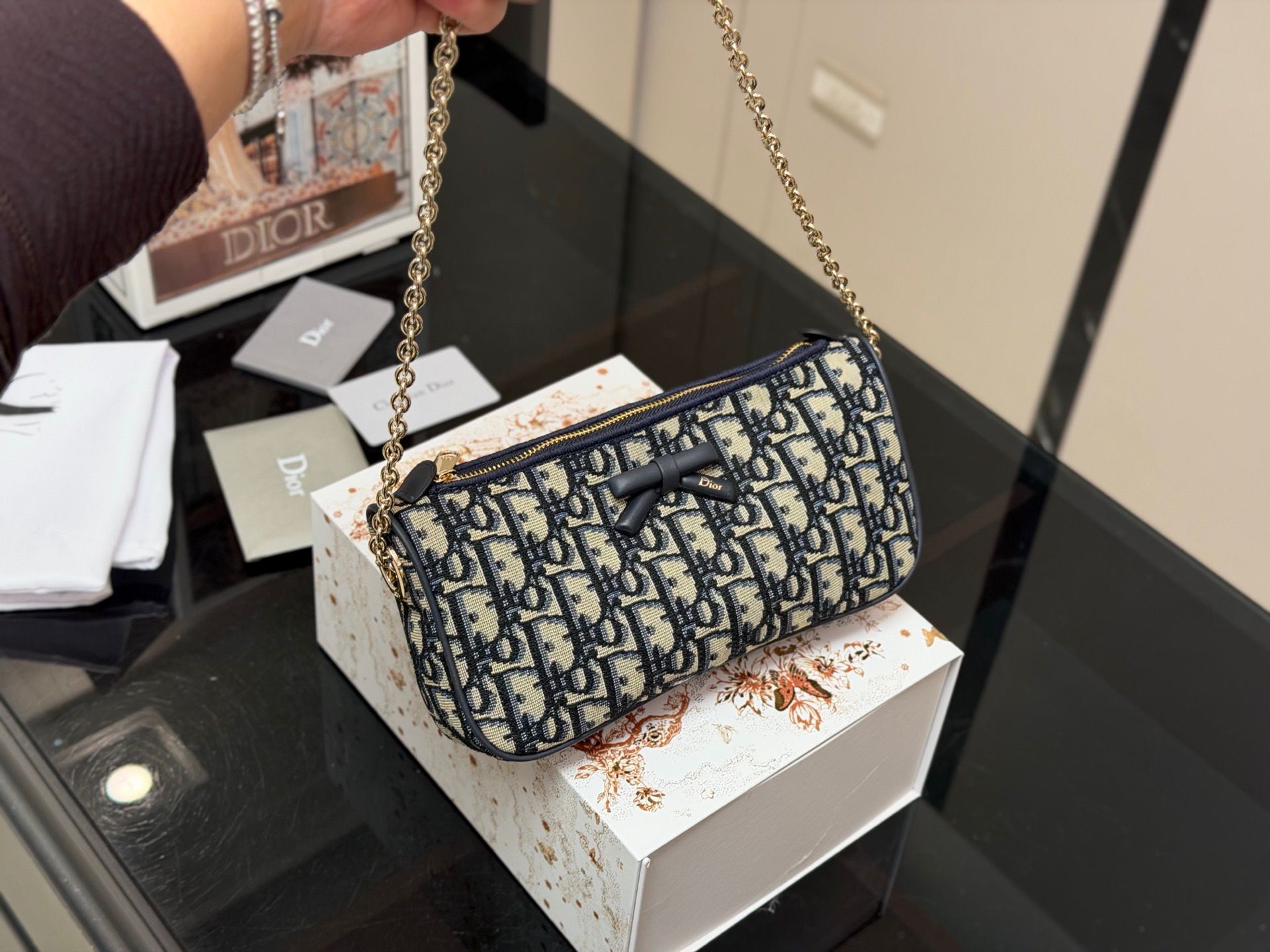 DIOR classic printed bow single-shoulder bag