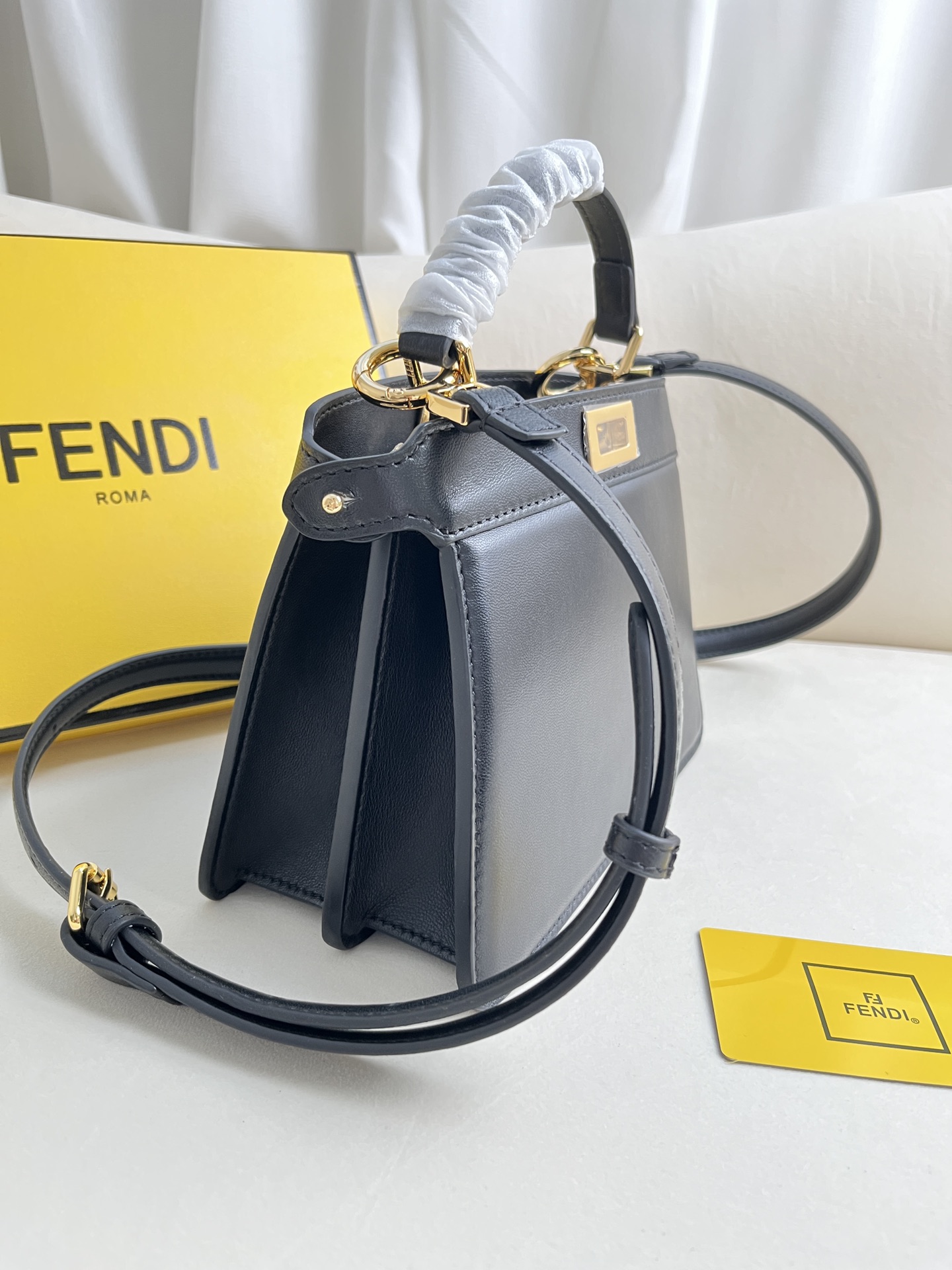 Fendi Iconic Peekaboo ISeeU Mini Leather Bag-Black