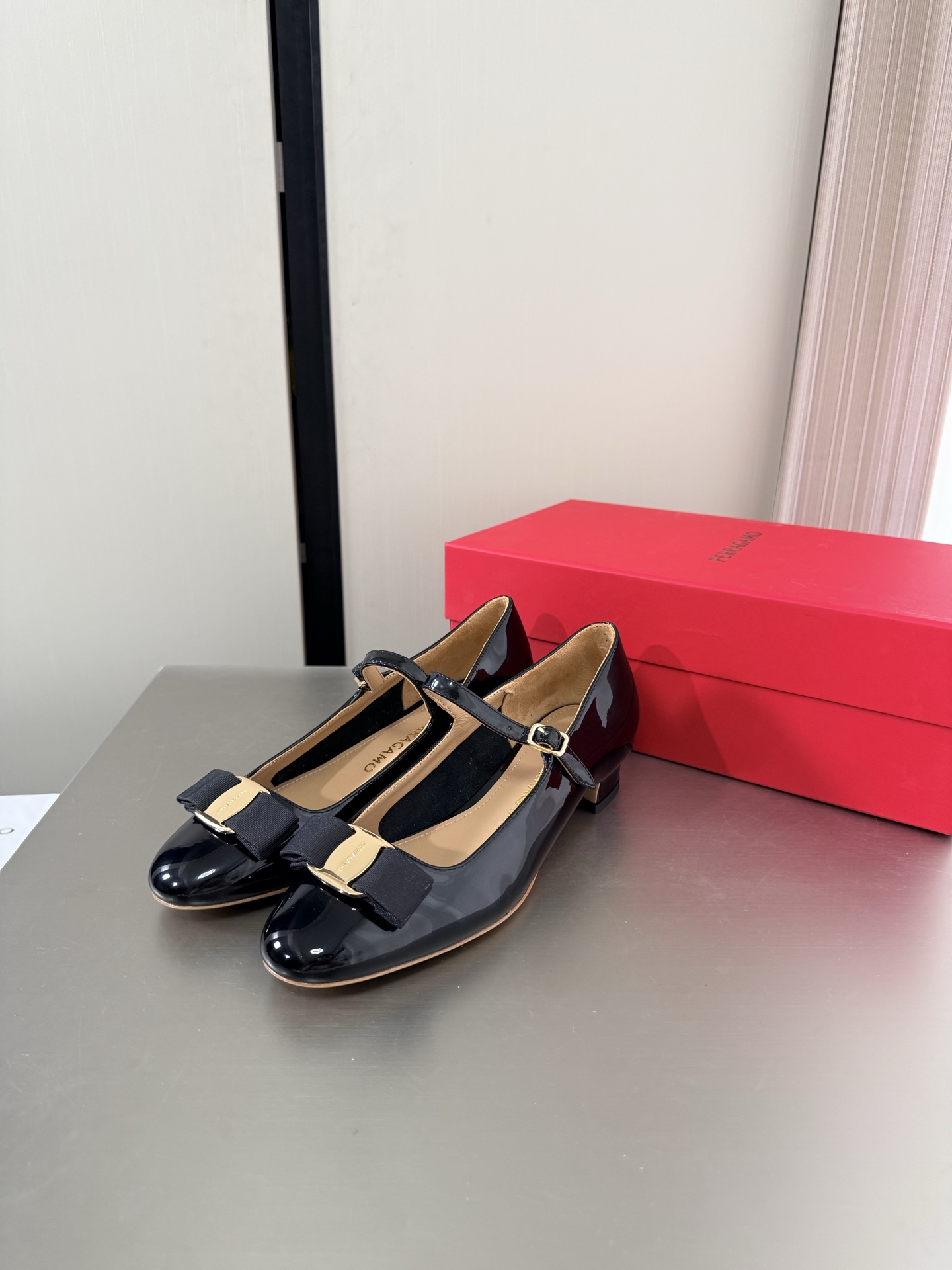 Ferragamo Shiny Leather Mary Jane Pump