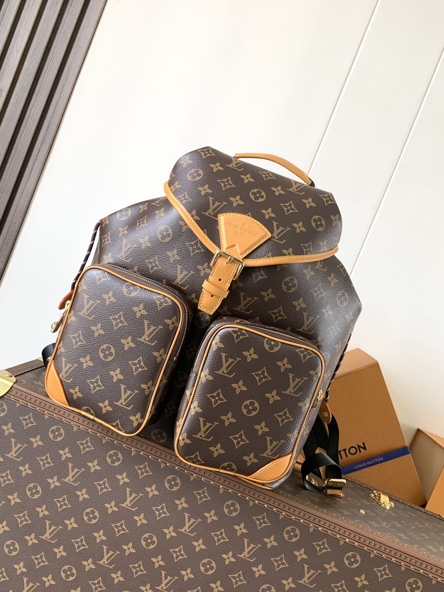 M14015 LV Montsouris Cargo Backpack