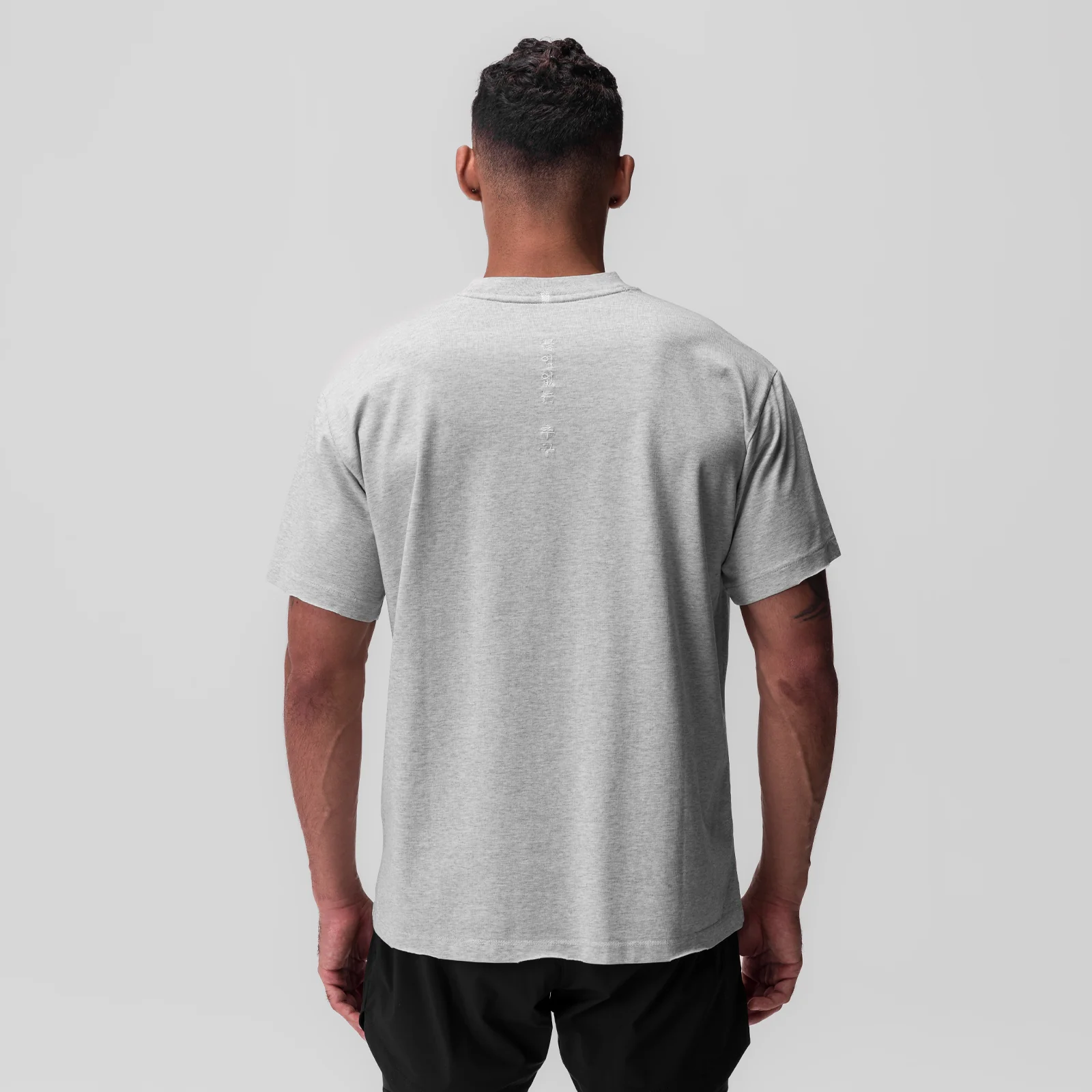 0797. Tech Essential Relaxed Tee - Heather Grey