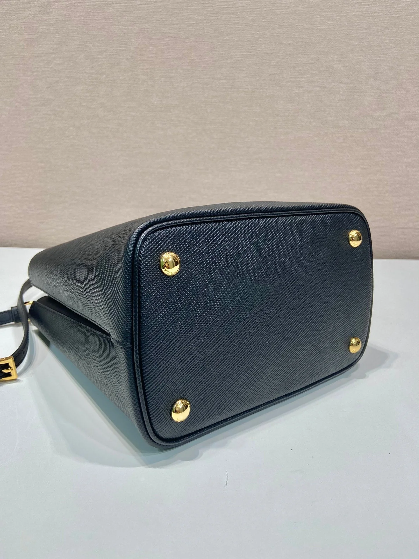 Prada BUCKET BAG 23 IN BLACK SAFFIANO LEATHER