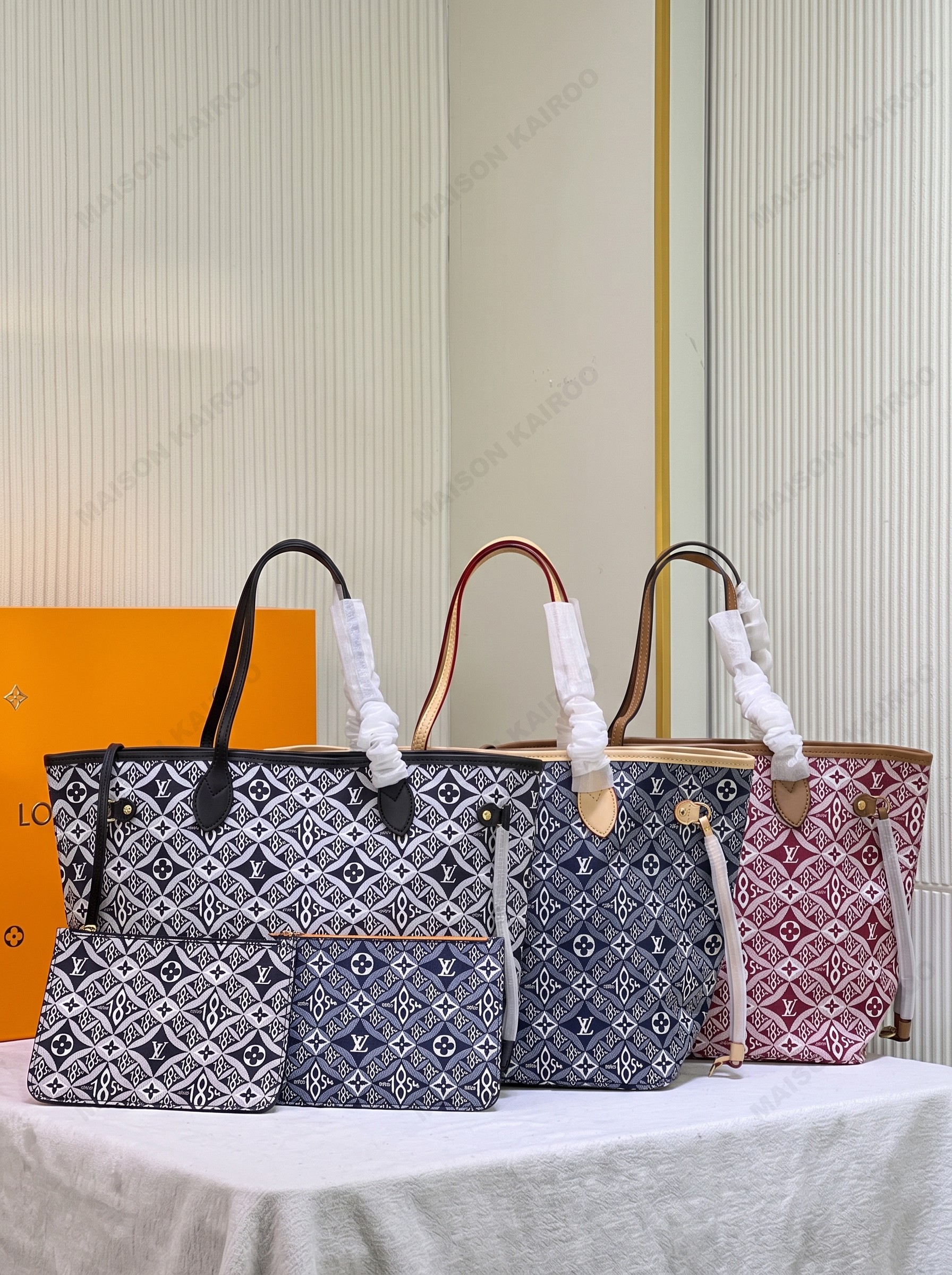 Louis Vuitton LV Neverfull MM 1854 Geometric Monogram Jacquard Motif Tote Shoulder Bag With Pouch - KAIROO