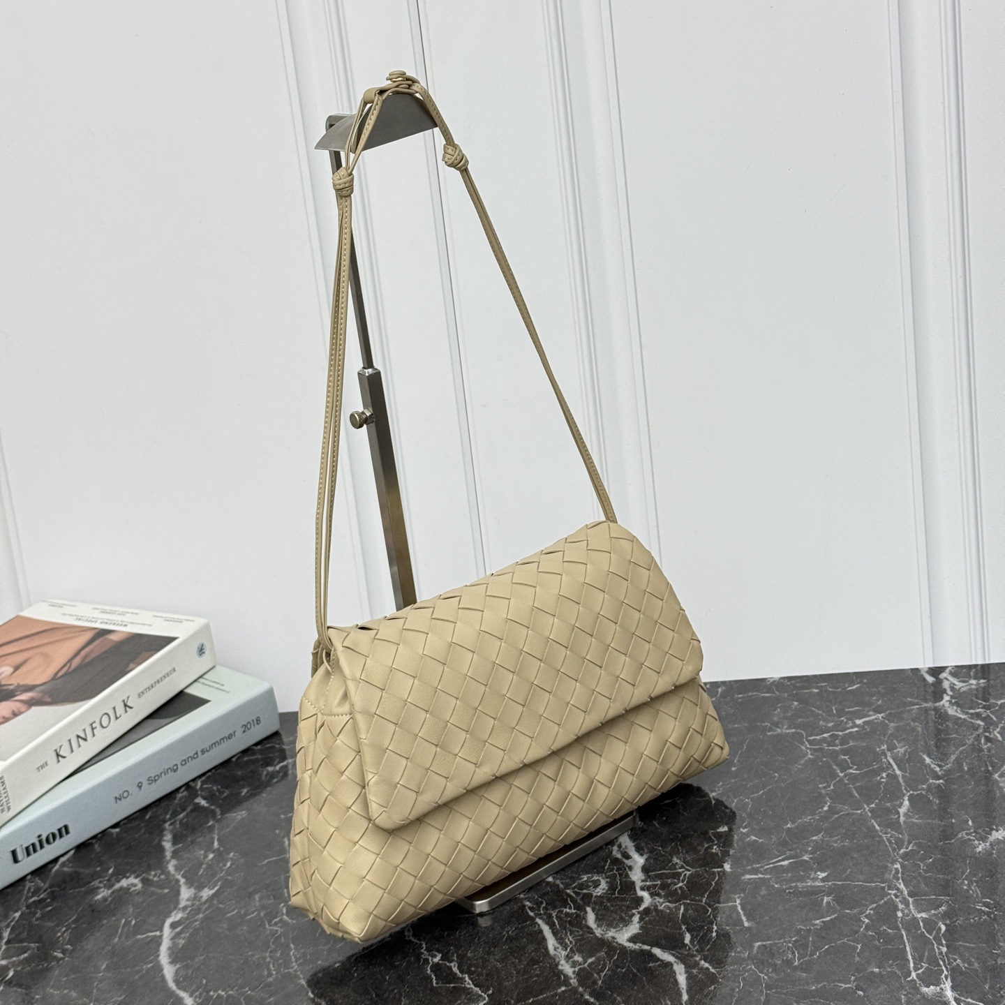 Bottega Veneta Giorno Flap Bag in Ecru Intrecciato leathe