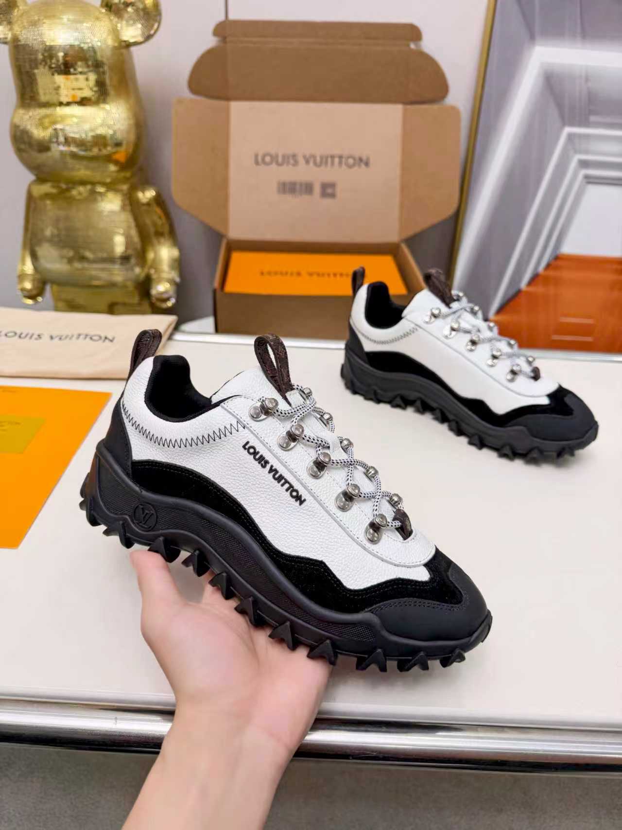 Women's LV Rush XPlorer Sneaker