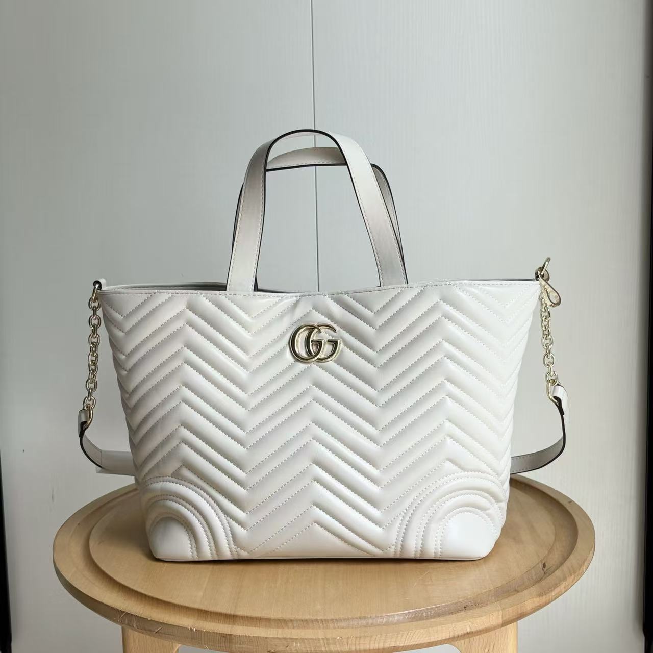 Gucci new shoulder bag/handbag
