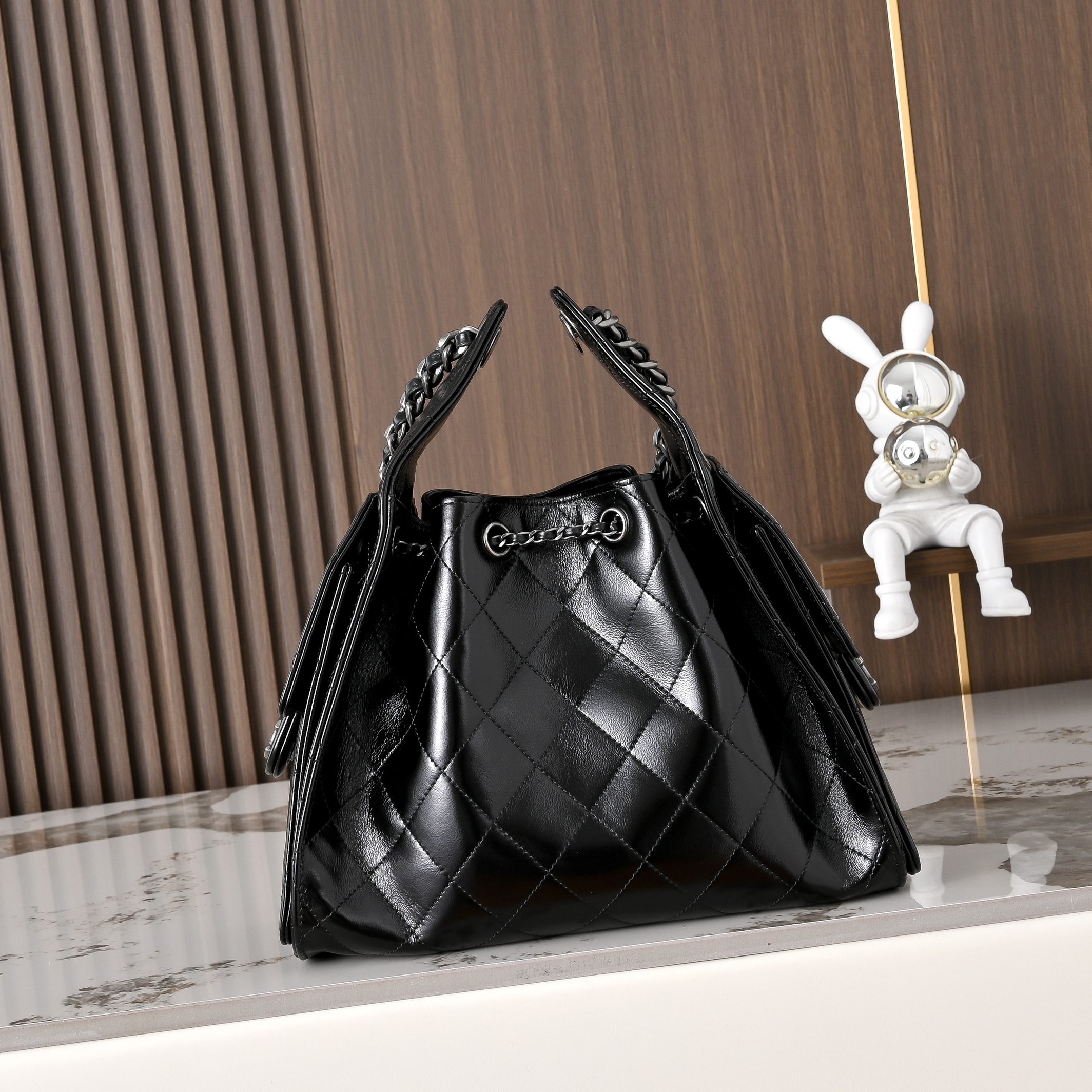 Chanel 25 Small Hobo Bag in Black Shiny calfskin  AS5293