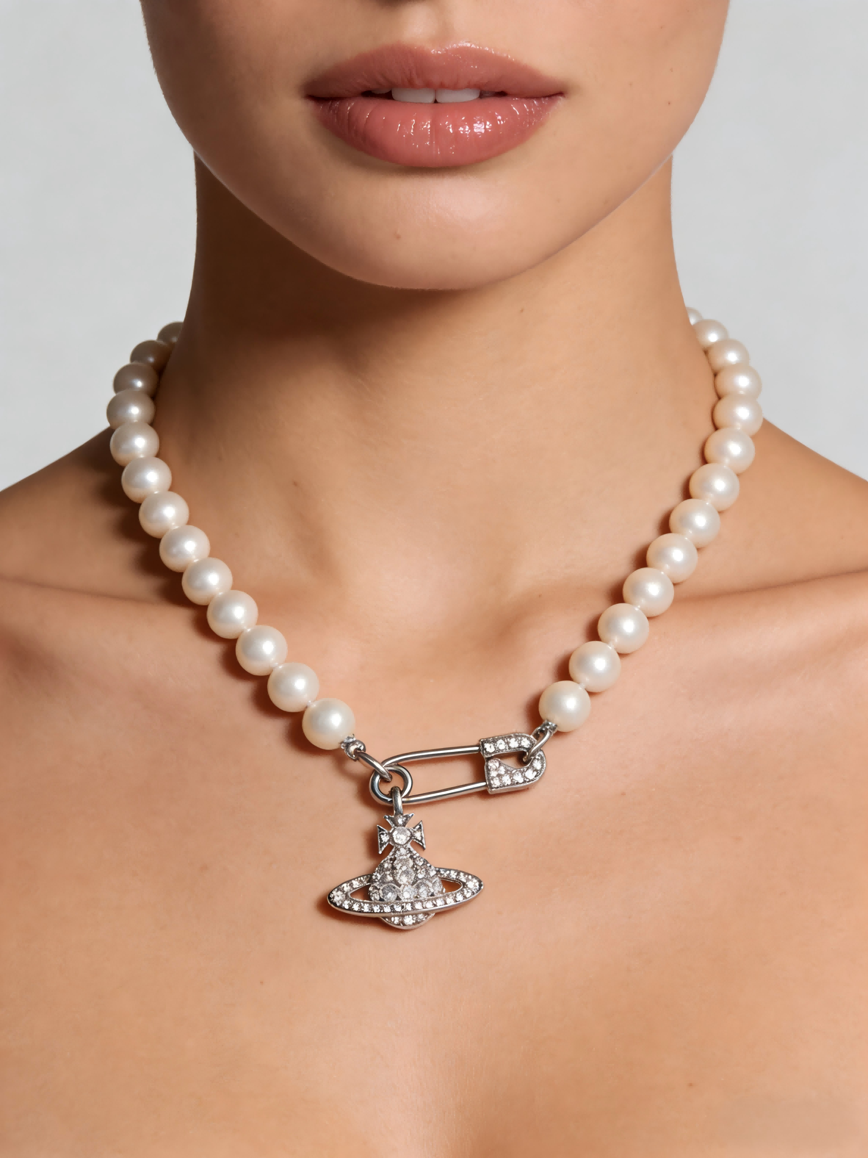 Punk Style Silver-Tone Pearl Necklace with Safety Pin & Crystal Saturn Charm | Trendy Everyday Fashion Accessory