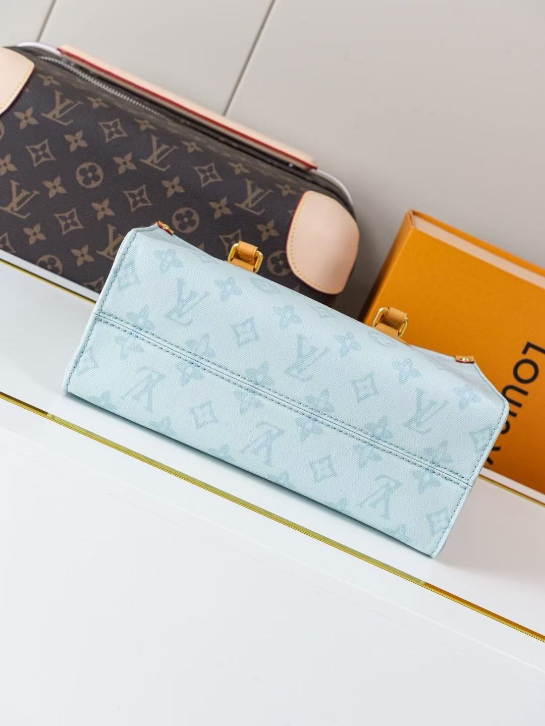 Louis Vuitton LV ONTHEGO Bags