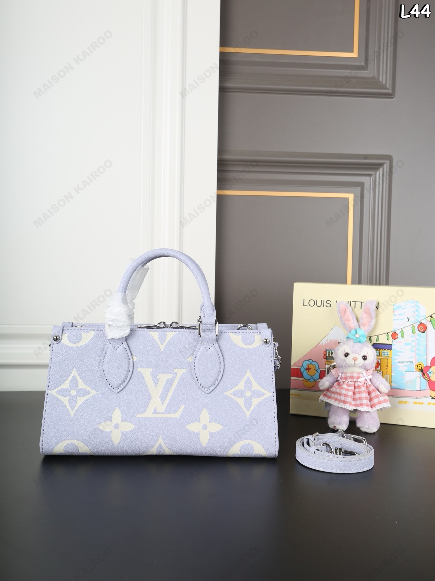 Louis Vuitton LV OnTheGo East West Pastel Purple Giant Monogram Empreinte Leather Top Handle Tote Bag - KAIROO