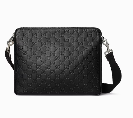 Gucci GG Emblem medium crossbody bag 850214
