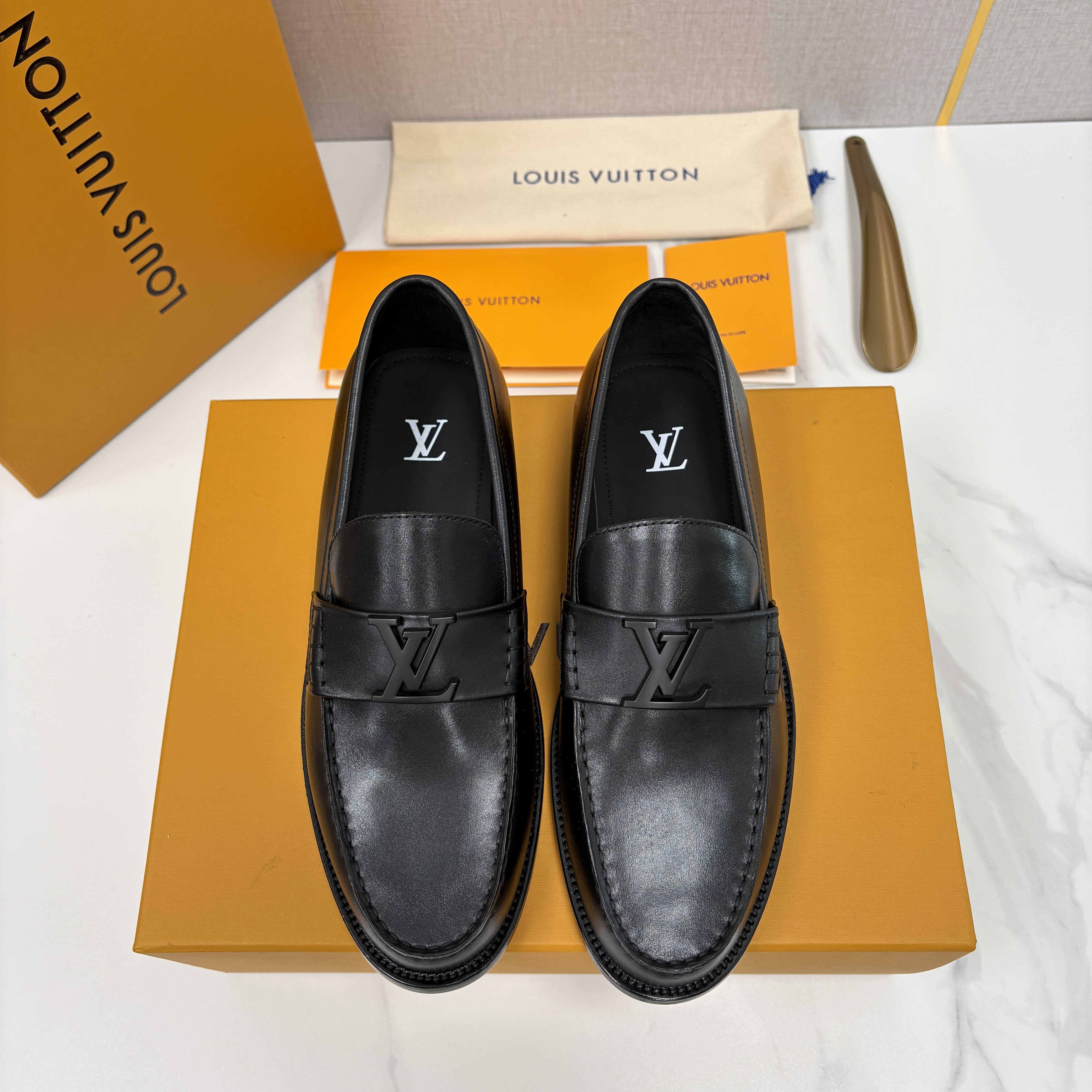 Louis Vuitton Men's LV Major Loafer