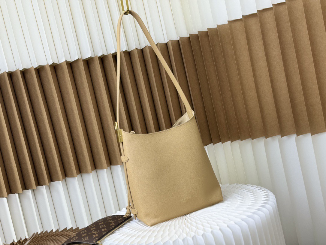 Louis Vuitton LV low key hobo small bag