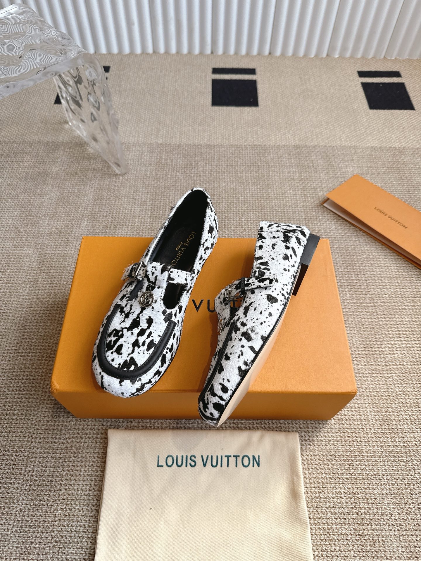 Louis Vuitton Limited Academy Black White Cow Print Fuzzy LV Charm T-Buckle Strap Flat Loafers Mules - KAIROO