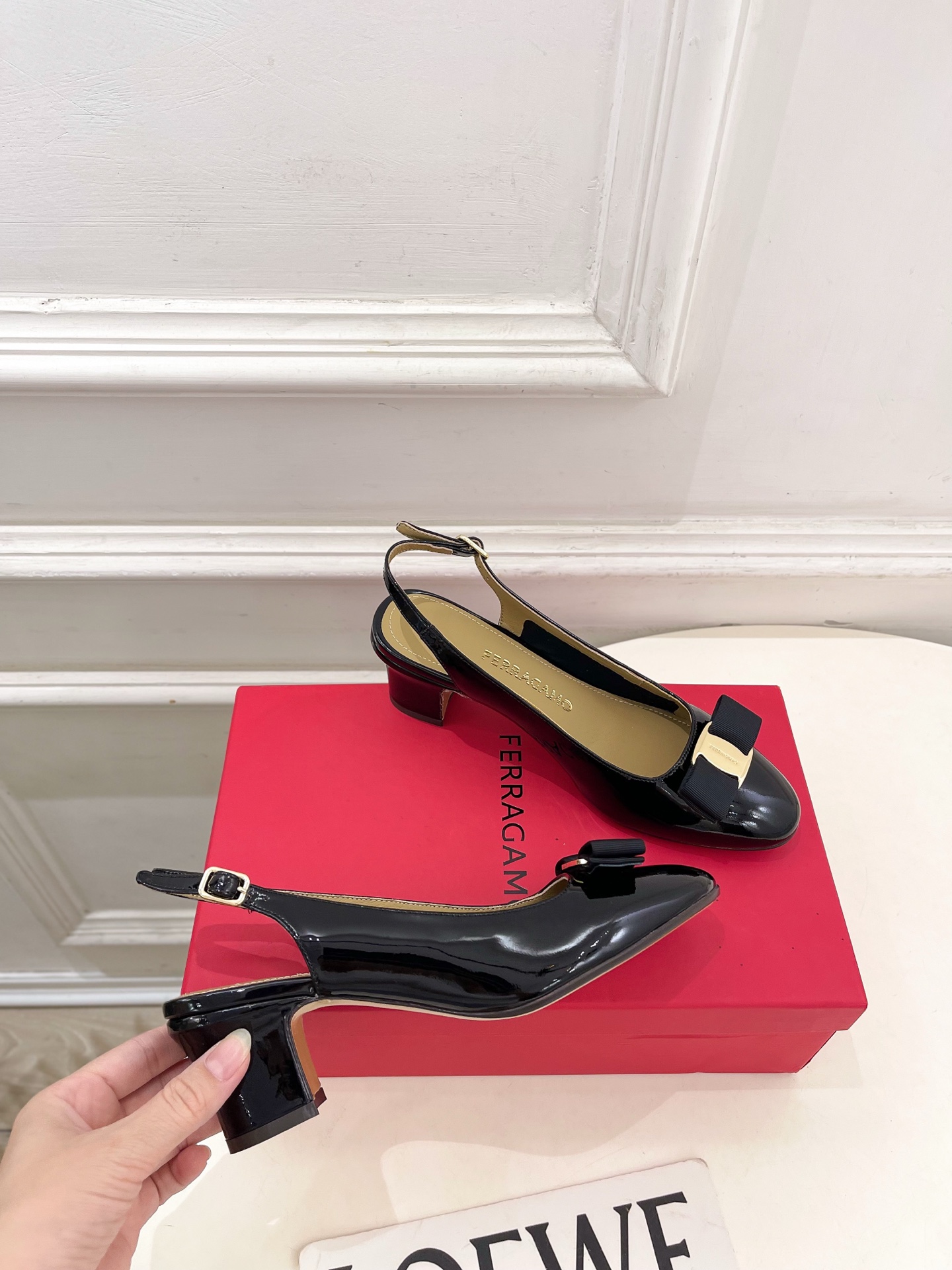 Ferragamo Shiny Leather Slingback