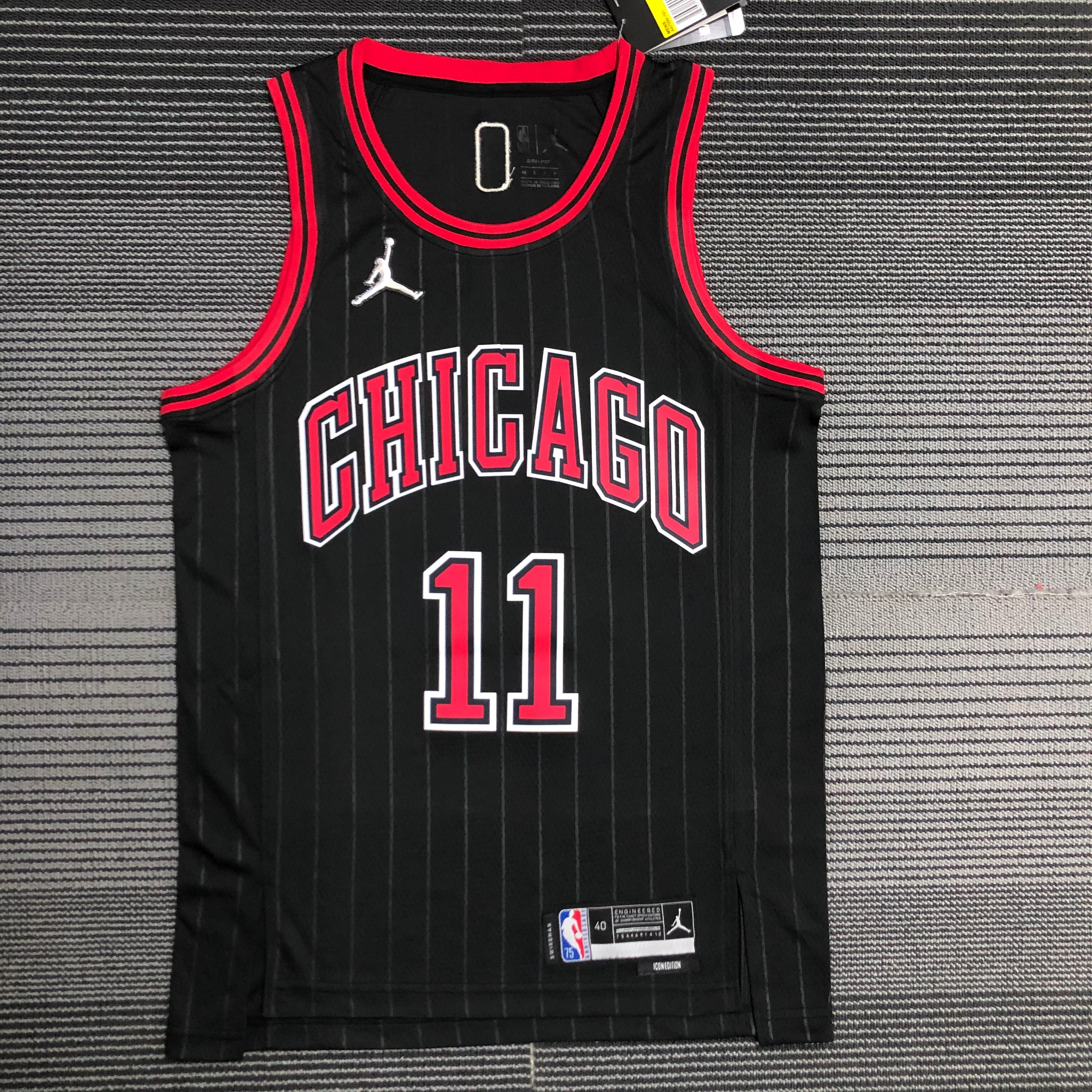 75th Anniversary Chicago Bulls Flyer Edition No.11 De Rozan