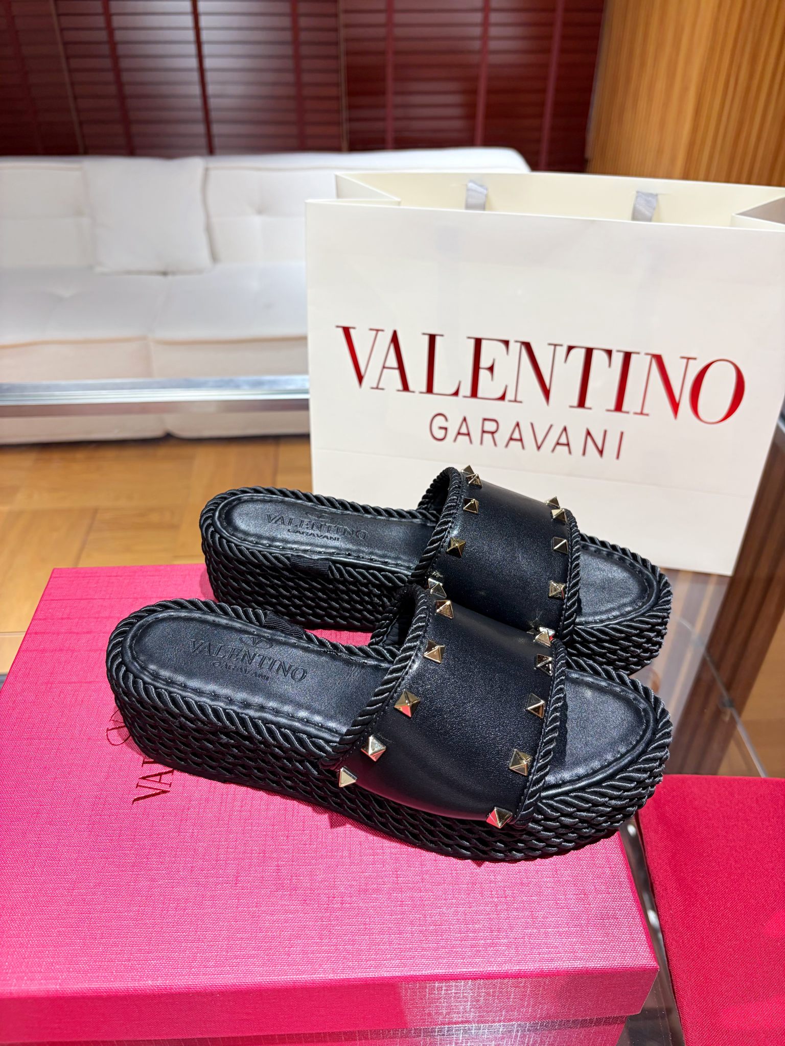 Valentino Rockstuds Leather Slipper