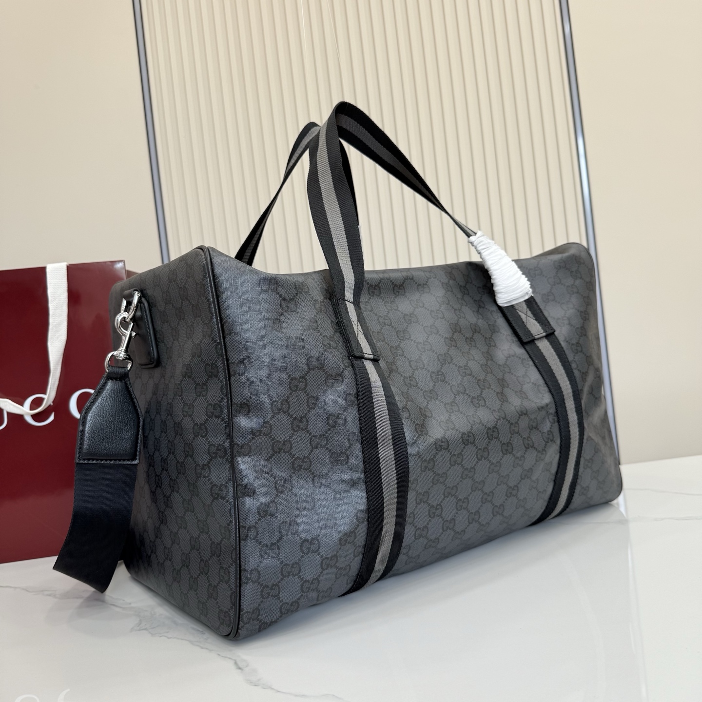 Gucci Medium duffle bag with Web A00BC5