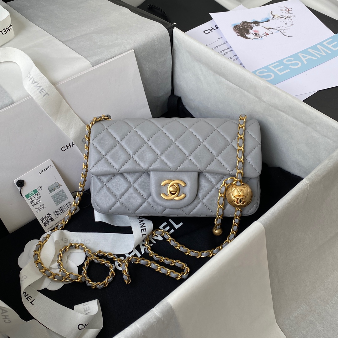 Chanel Small Flap Crossbody Bag in Grey Lambskin AS1787