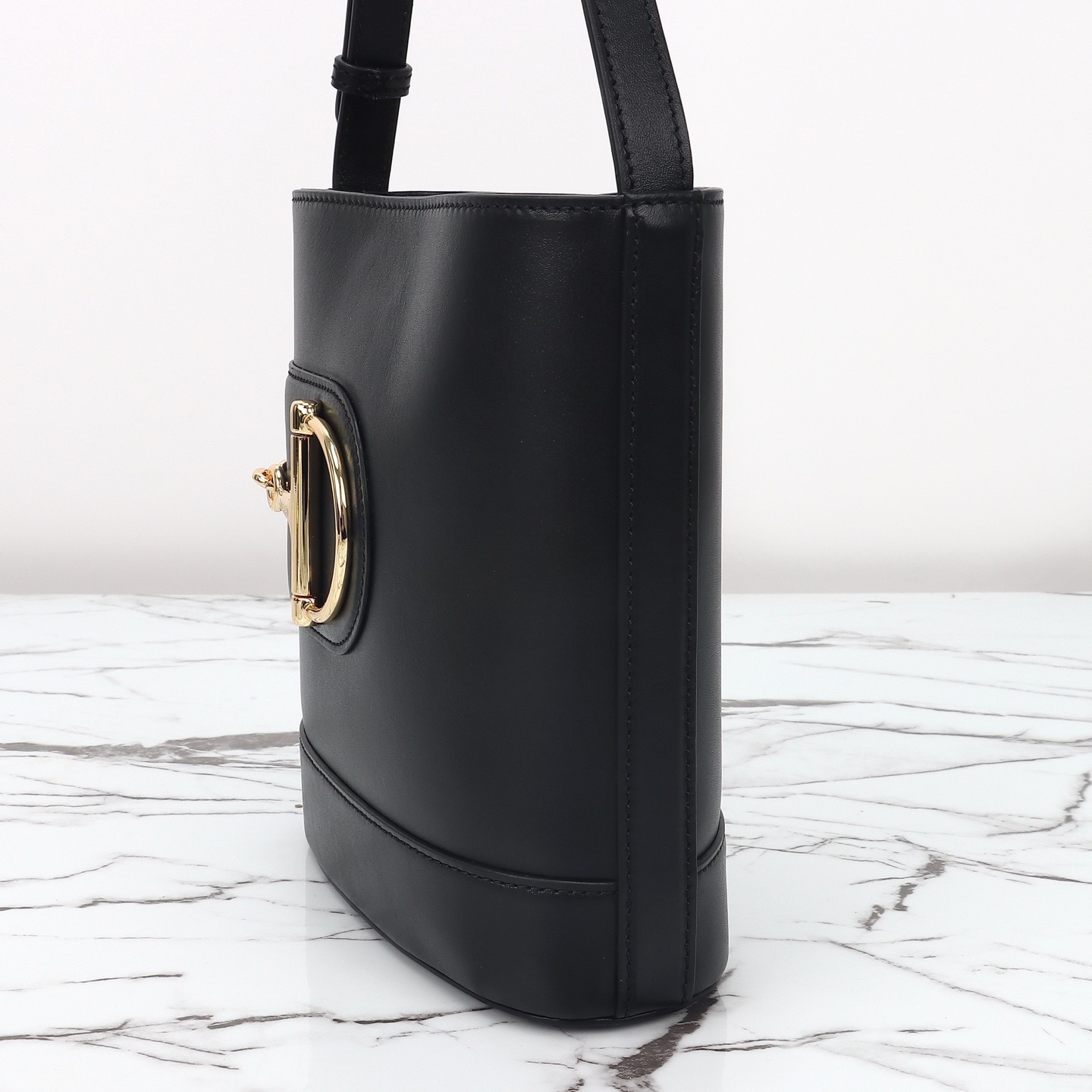 Gucci 73 Small Bucket Bag