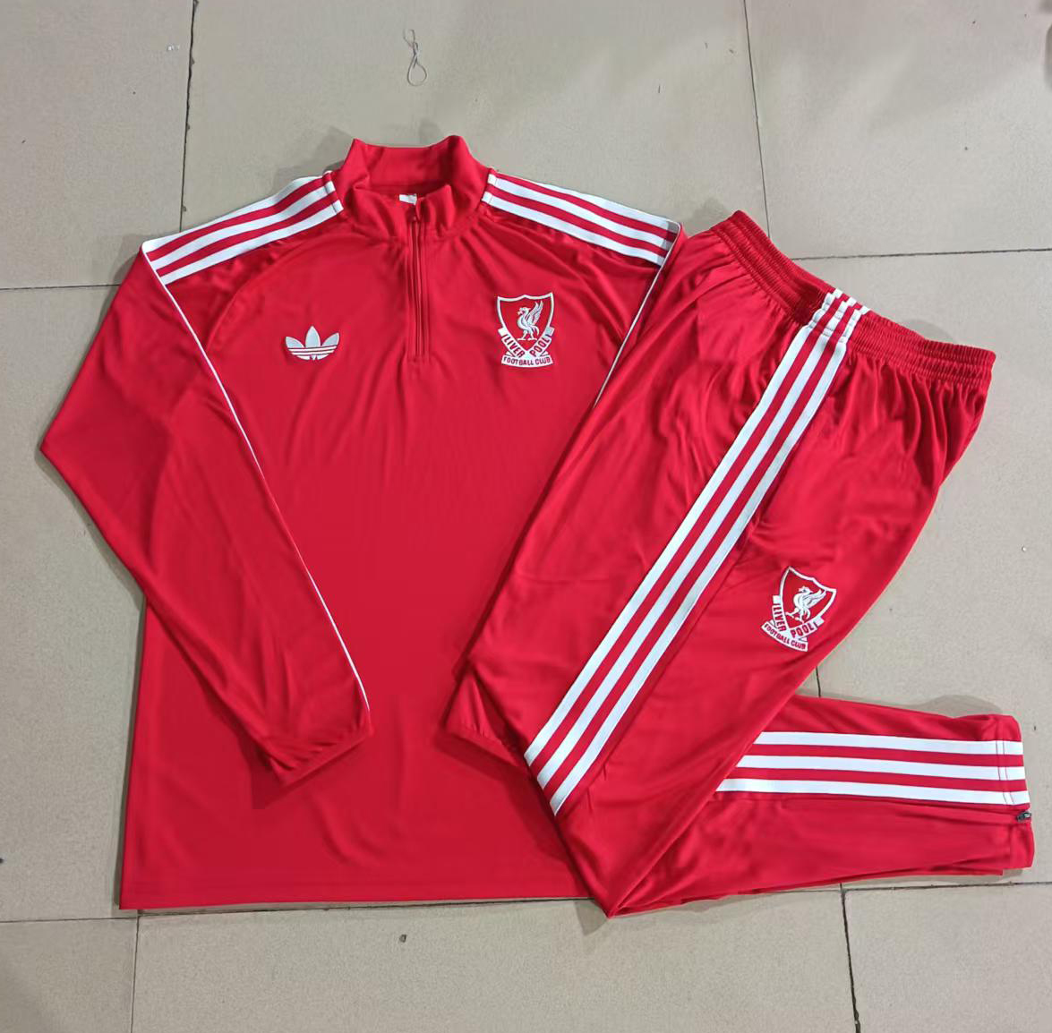 Liverpool Kids Training Suit 26/27 | Soc Jersey - Premium Football Jersey