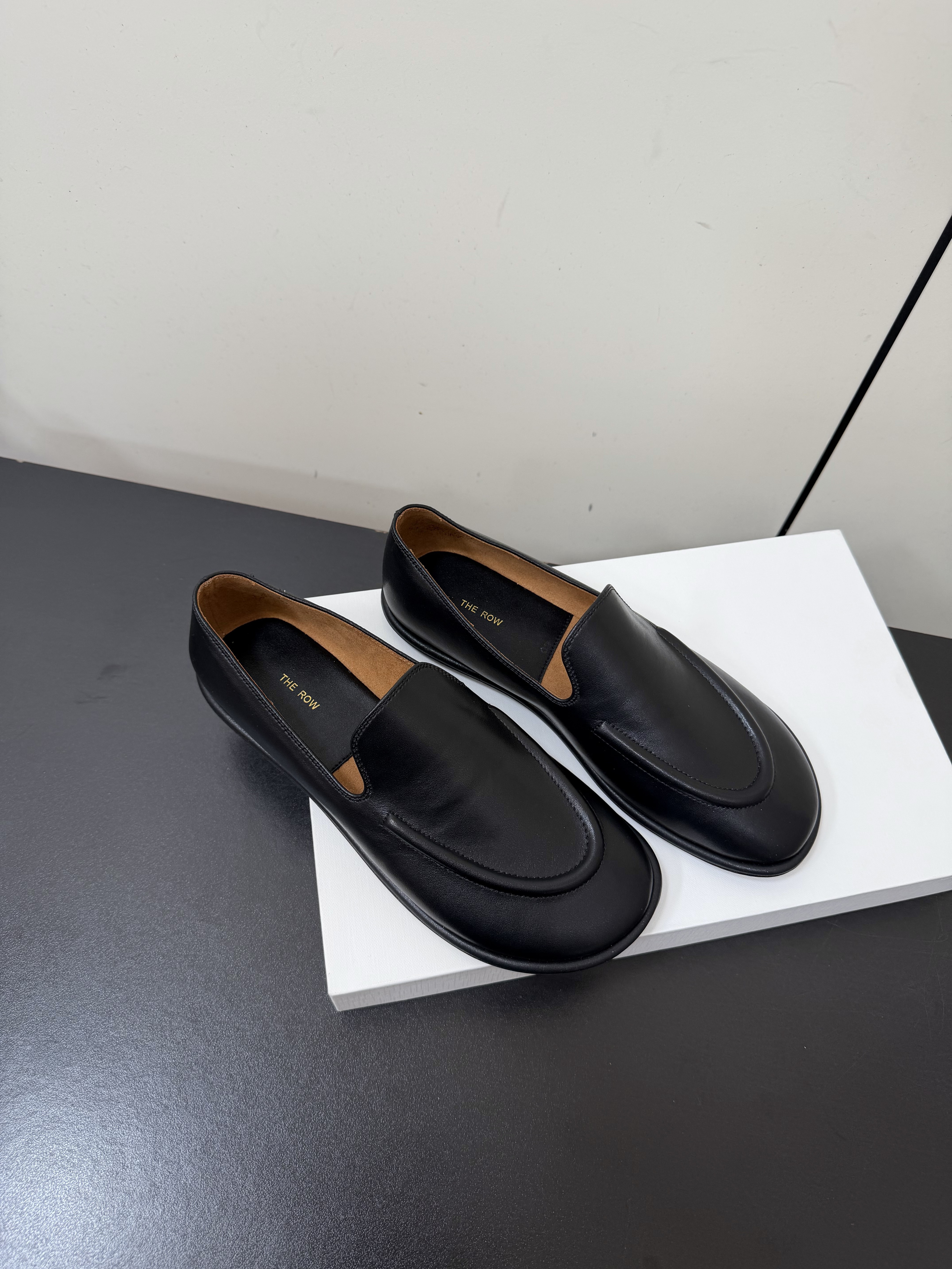 The Row Classic Leather Loafer