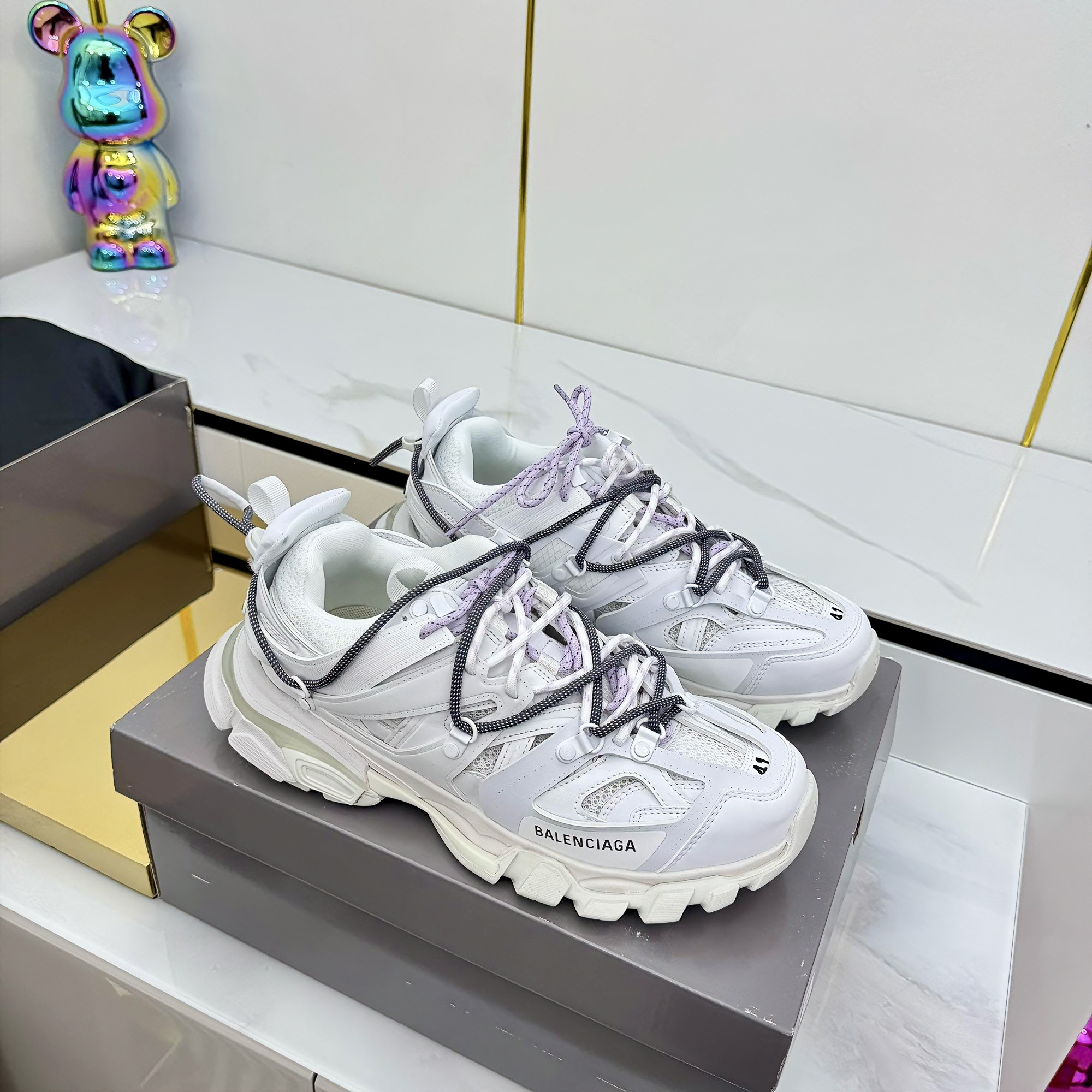 Balenciaga 3XL Unisex Sneaker in White