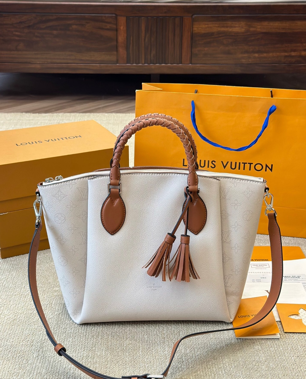 Louis Vuitton LV haumea tote bag