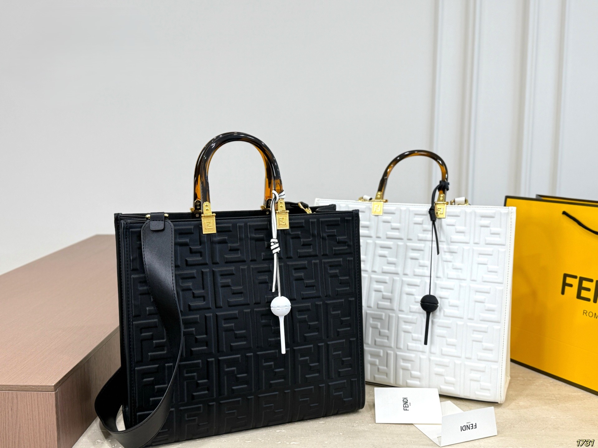 Fendi Tortoiseshell Handle Embossed FF Monogram Tote Bag - KAIROO