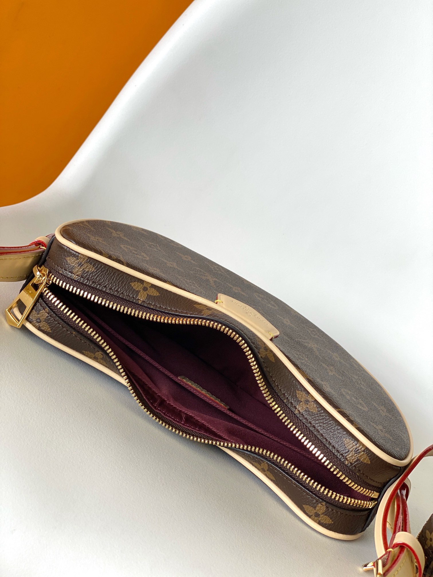 Louis Vuitton LV Monogram Handbag With Key Wallet