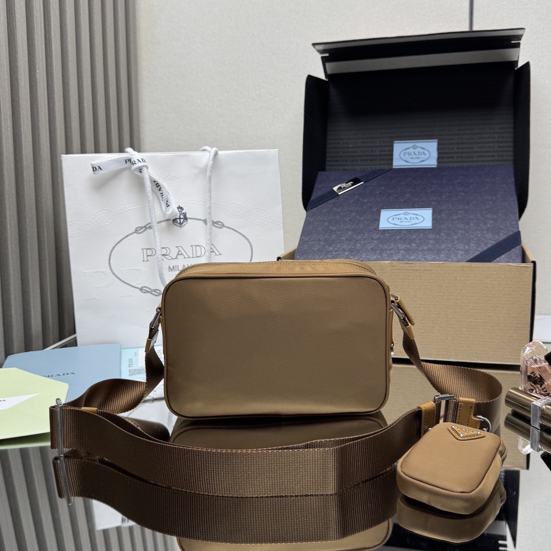 Prada Re-Nylon shoulder bag-Brown 1BC167