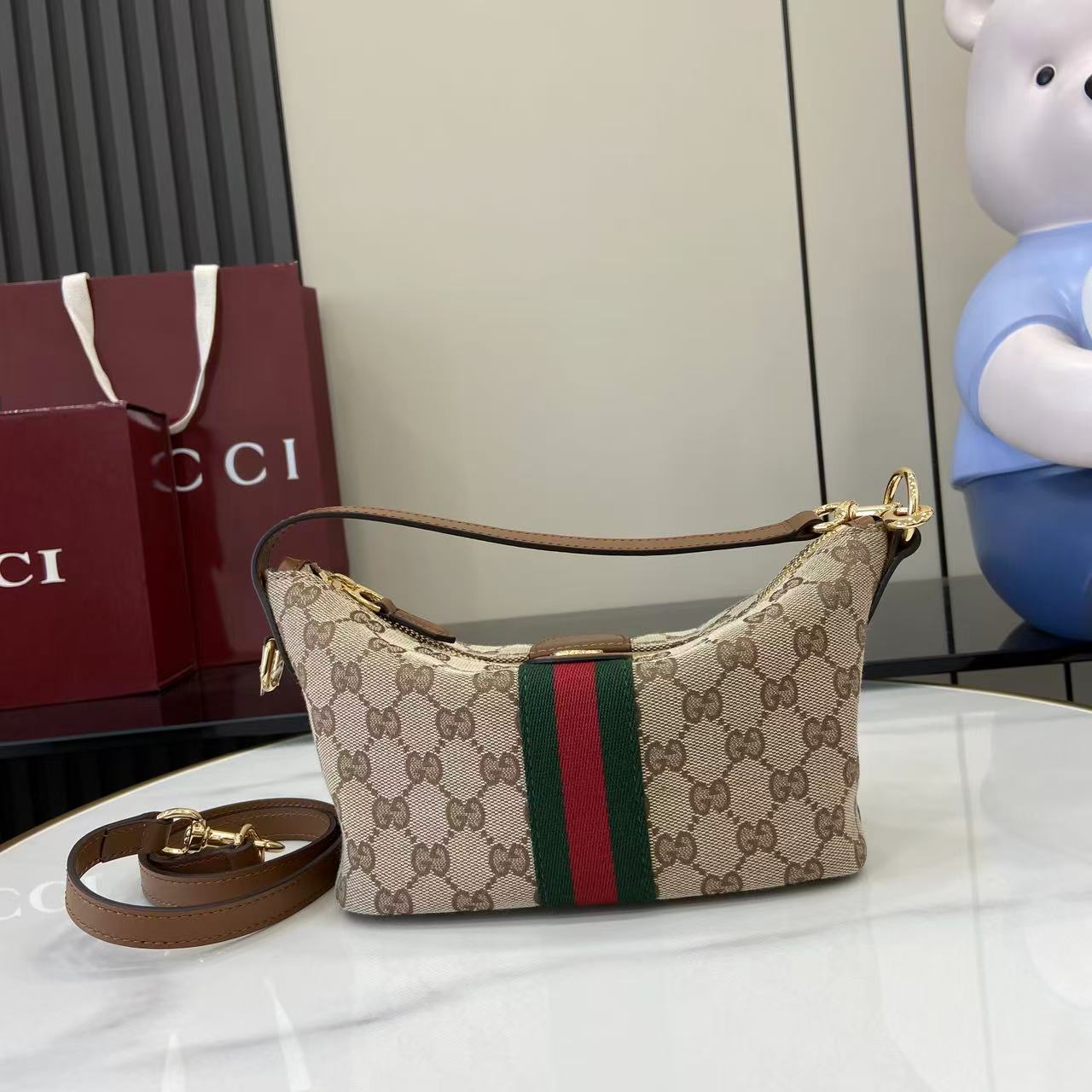 Gucci Vanity mini bag 861775