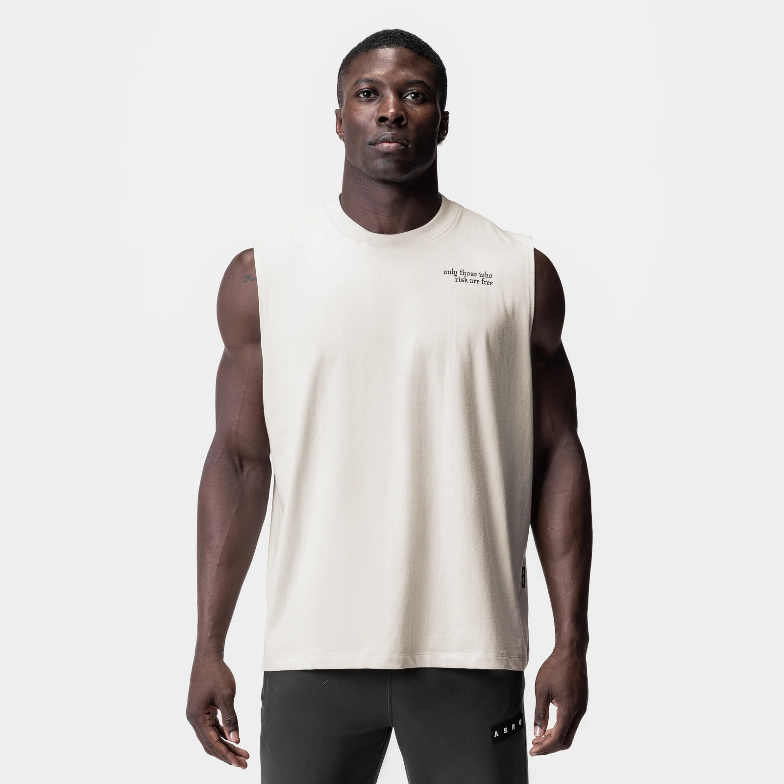 0807. Tech Essential Relaxed Cutoff - Stone 