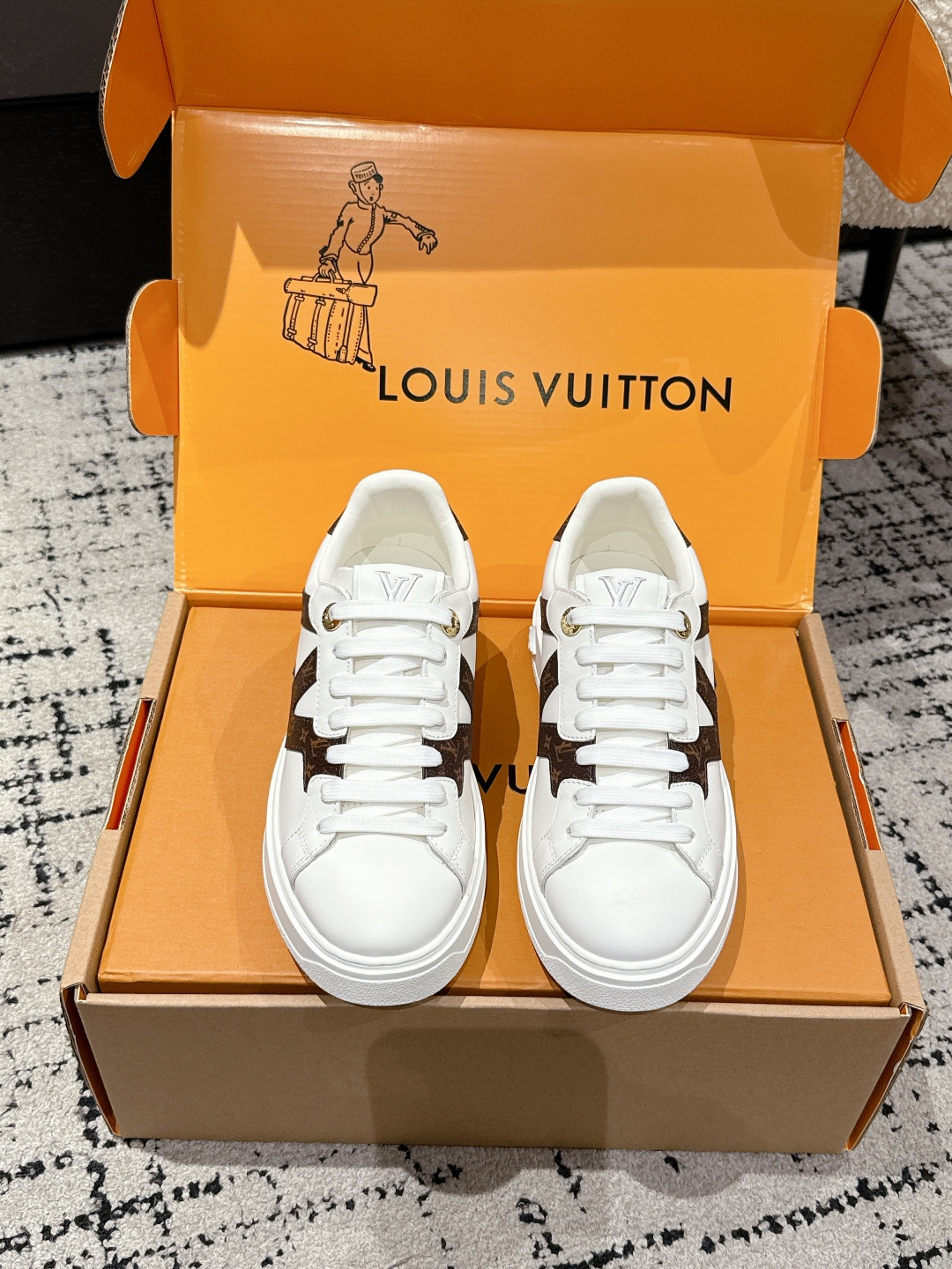 LV Women's Time Out Sneaker